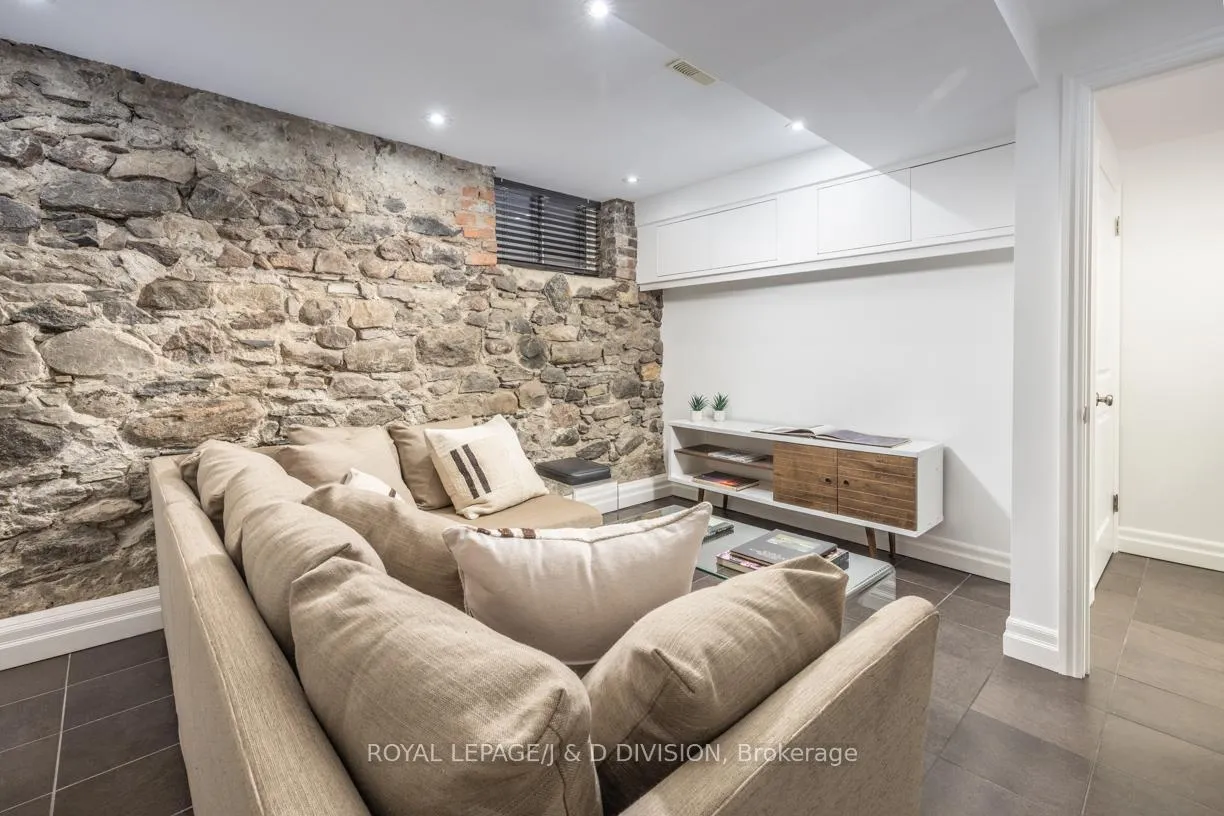 Photo 39 of 36 Gibson Avenue, Toronto, Rosedale-Moore Park — HOMEH