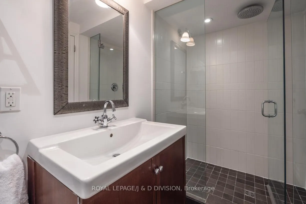 Photo 41 of 36 Gibson Avenue, Toronto, Rosedale-Moore Park — HOMEH