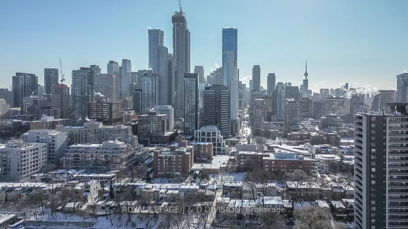 Photo 45 of 36 Gibson Avenue, Toronto, Rosedale-Moore Park — HOMEH
