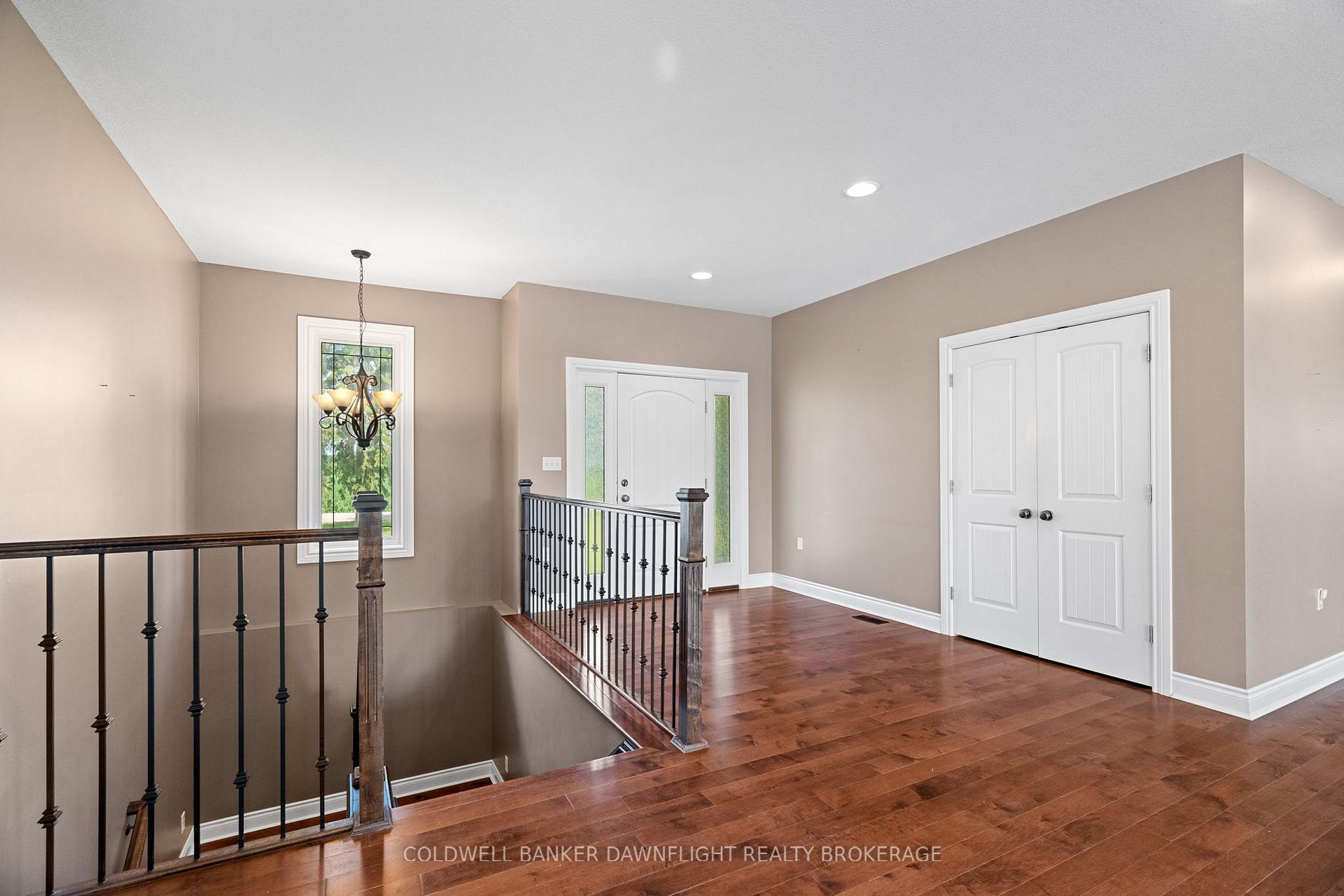 Photo 4 of 6407 Whalen Line, Lucan Biddulph, Rural Lucan Biddulph — HOMEH
