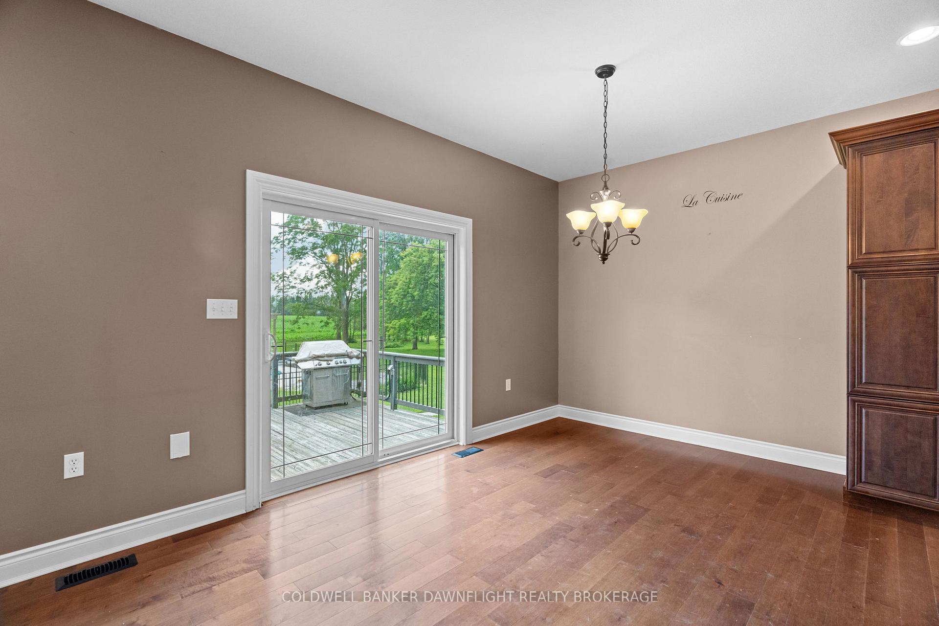 Photo 10 of 6407 Whalen Line, Lucan Biddulph, Rural Lucan Biddulph — HOMEH