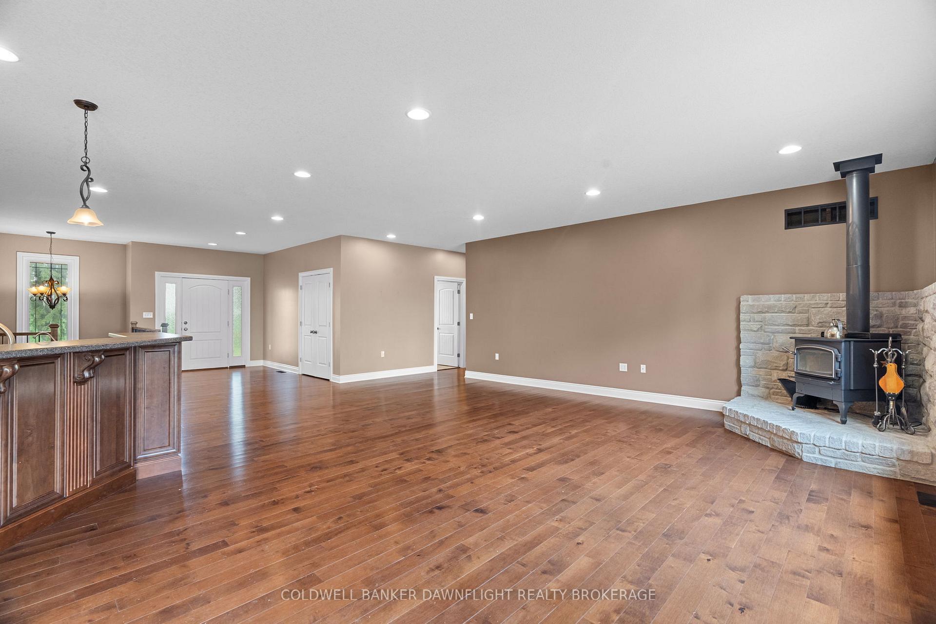 Photo 14 of 6407 Whalen Line, Lucan Biddulph, Rural Lucan Biddulph — HOMEH