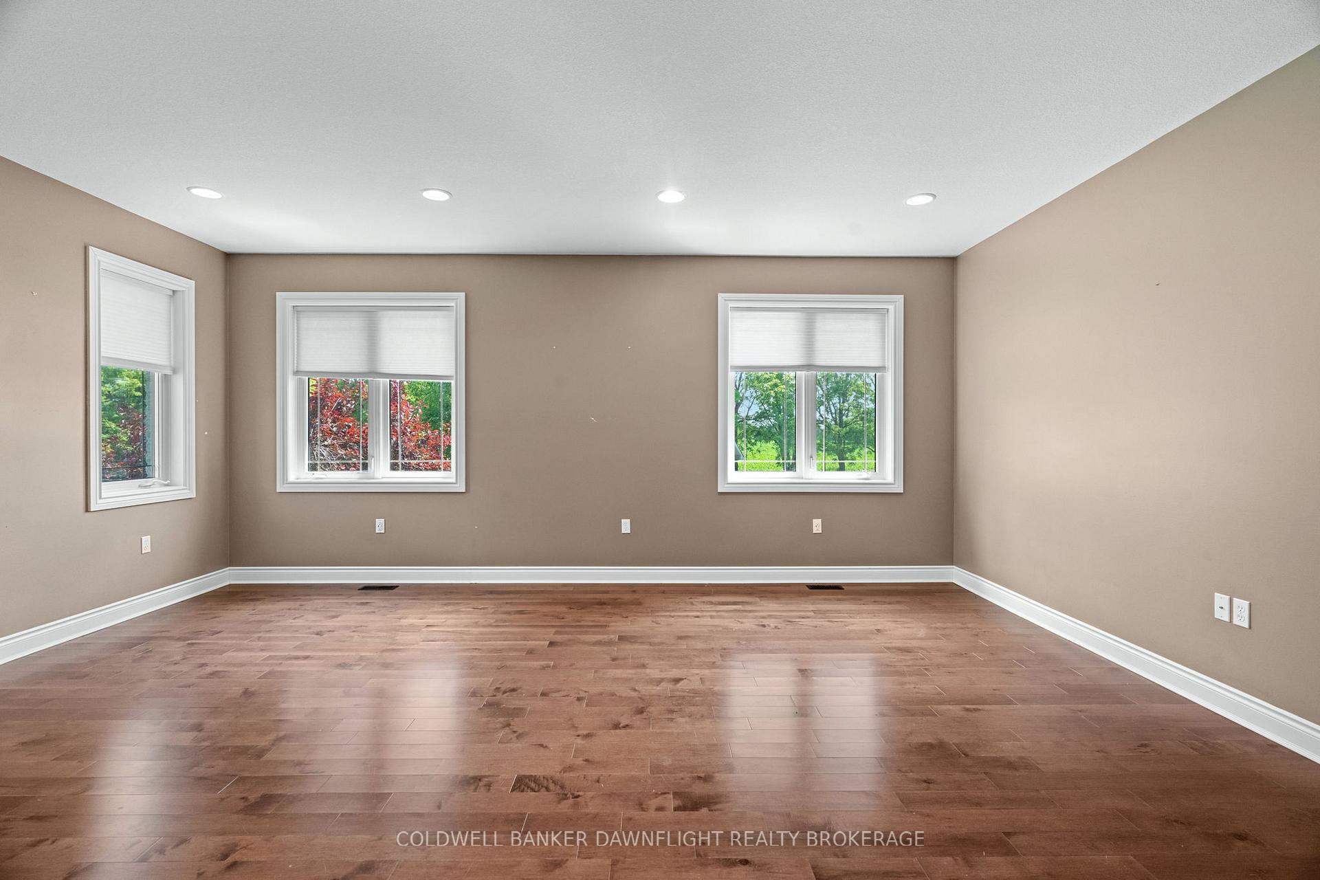 Photo 23 of 6407 Whalen Line, Lucan Biddulph, Rural Lucan Biddulph — HOMEH