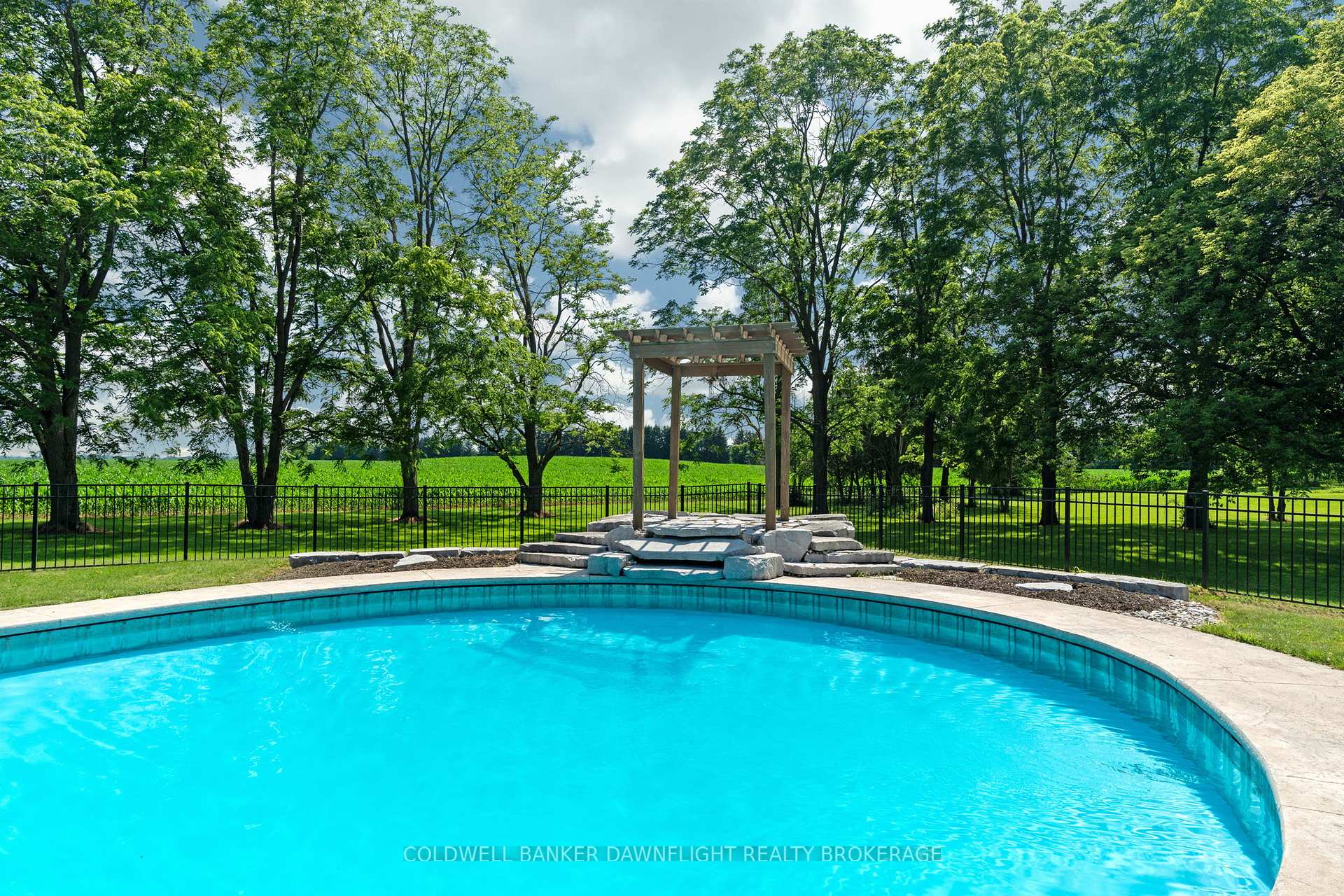 Photo 48 of 6407 Whalen Line, Lucan Biddulph, Rural Lucan Biddulph — HOMEH