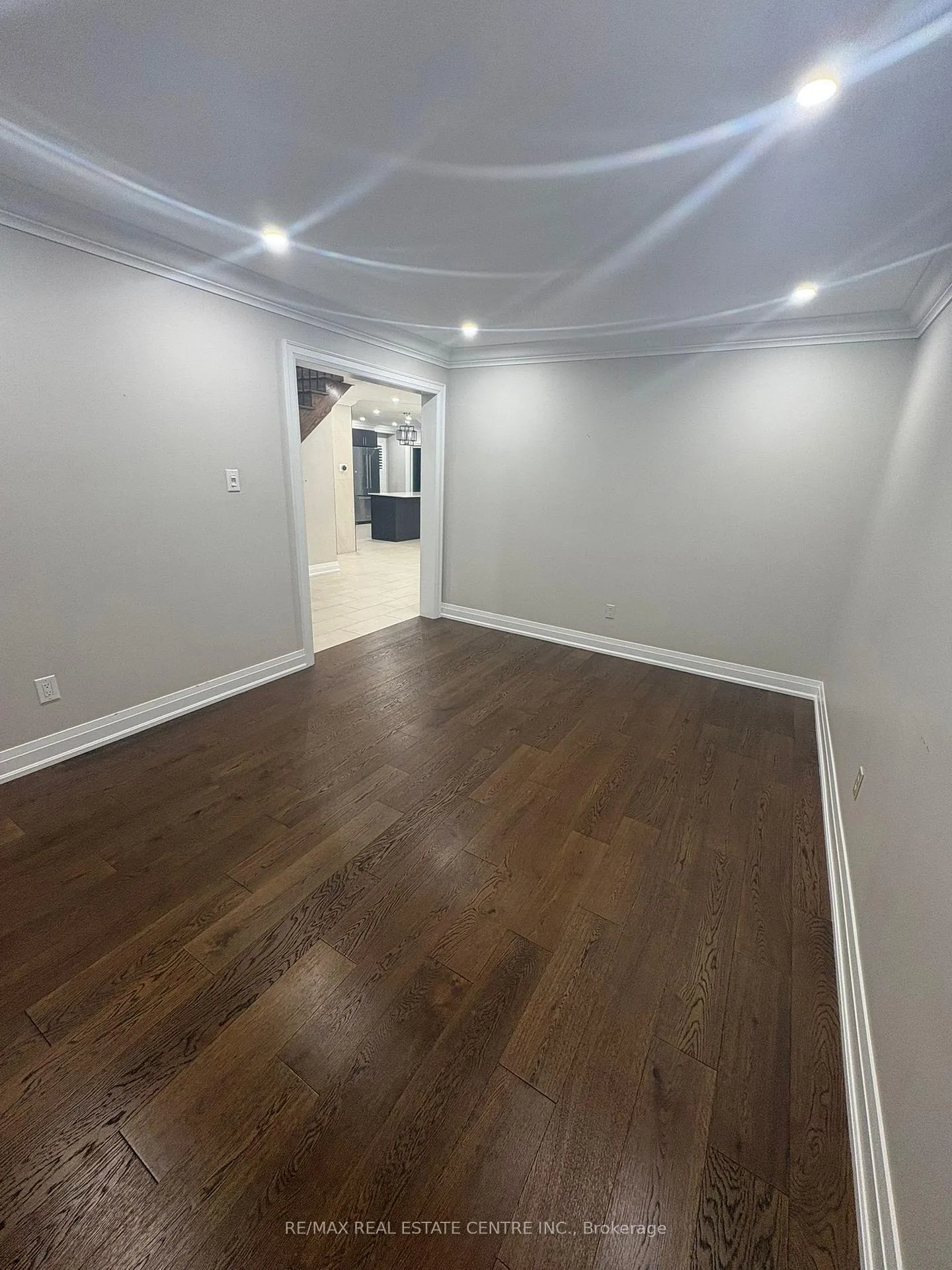 Photo 6 of 112 Braidwood Lake Road, Brampton, Heart Lake West — HOMEH