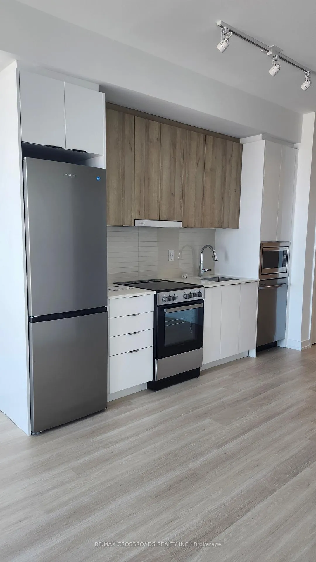 Photo 9 of Unit 1001, 9750 Markham Road, Markham, Greensborough — HOMEH