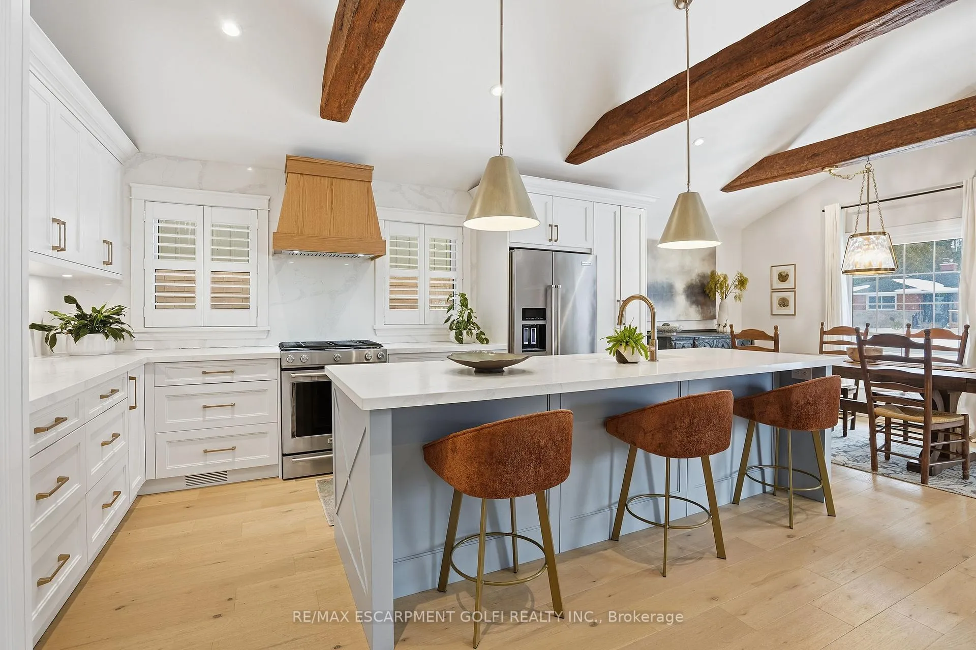 Photo 8 of 417 Elizabeth Street, Grimsby, Grimsby Beach — HOMEH