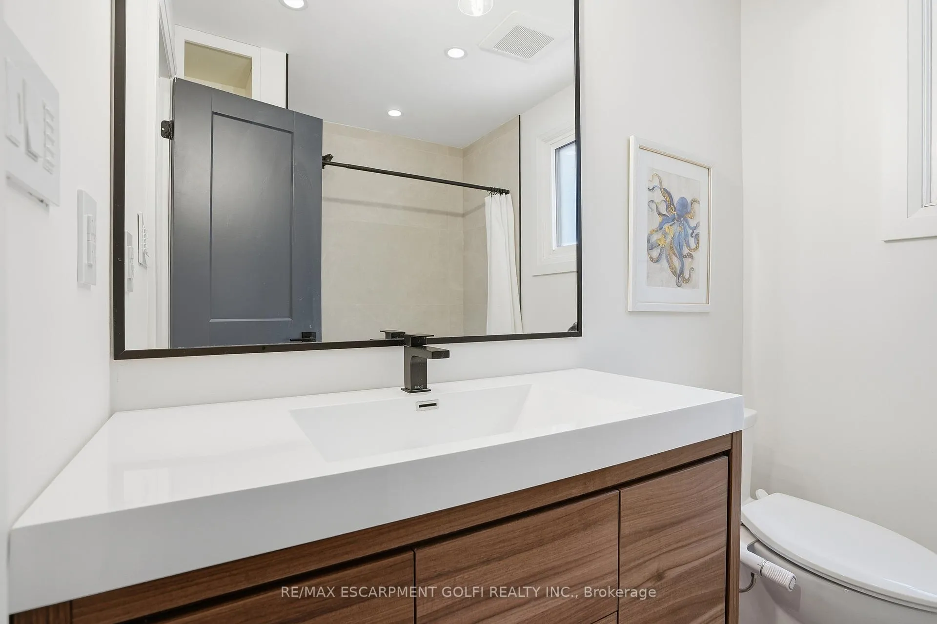 Photo 22 of 417 Elizabeth Street, Grimsby, Grimsby Beach — HOMEH