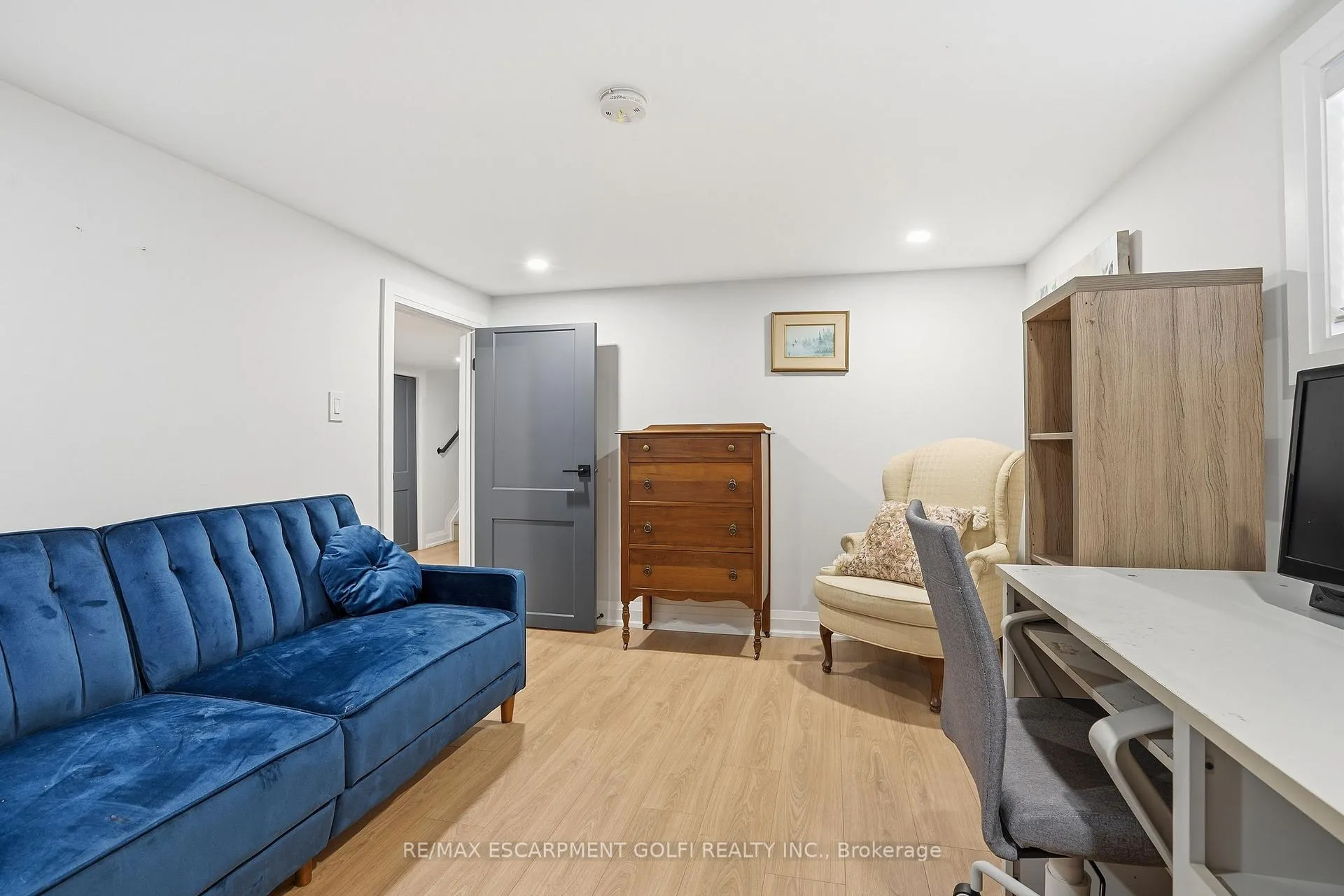 Photo 30 of 417 Elizabeth Street, Grimsby, Grimsby Beach — HOMEH