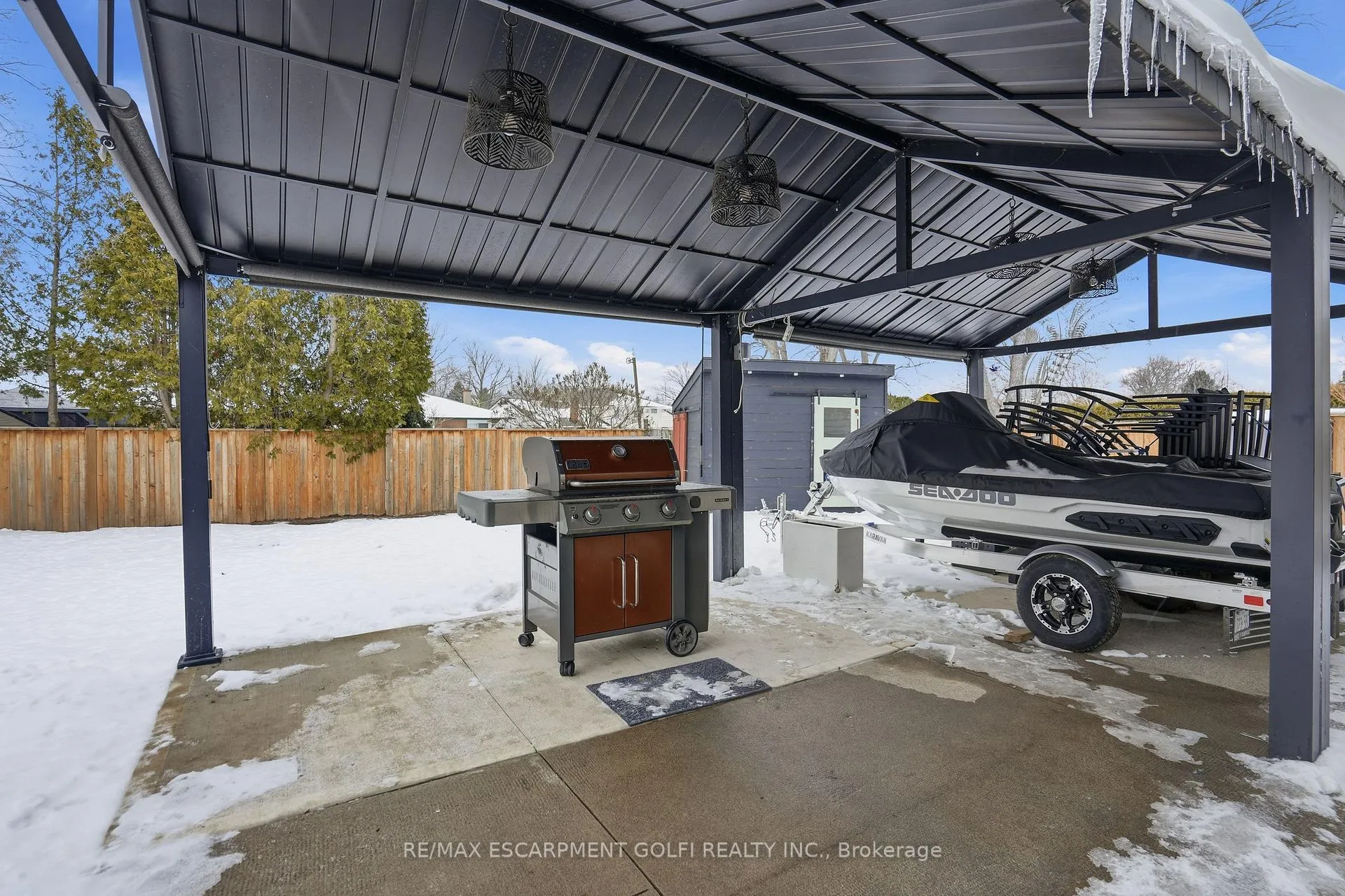 Photo 34 of 417 Elizabeth Street, Grimsby, Grimsby Beach — HOMEH