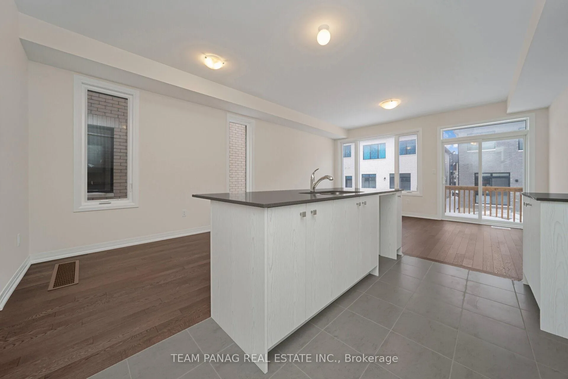 Photo 8 of 45 Boswell Drive, Brampton, Bram East — HOMEH
