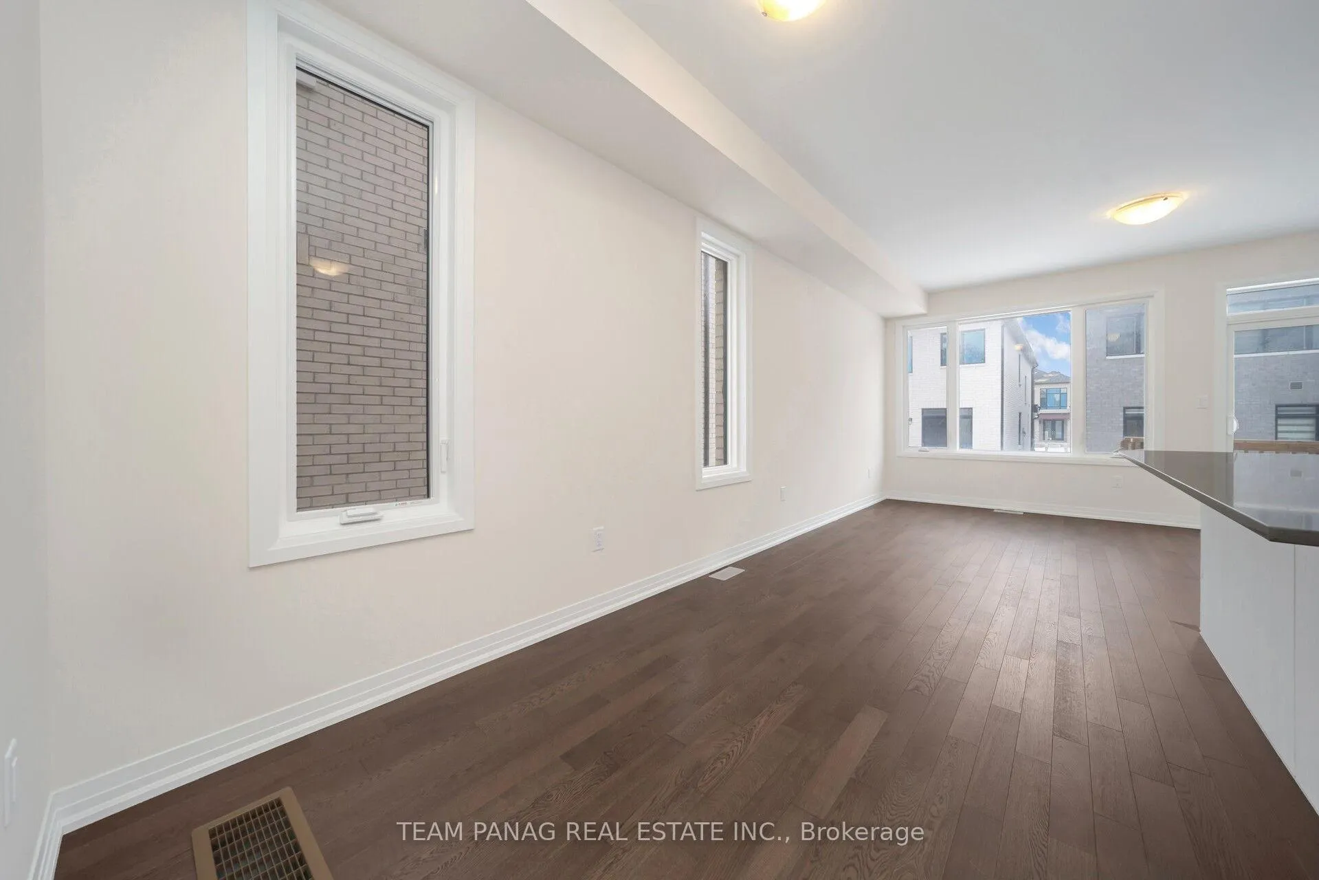 Photo 12 of 45 Boswell Drive, Brampton, Bram East — HOMEH
