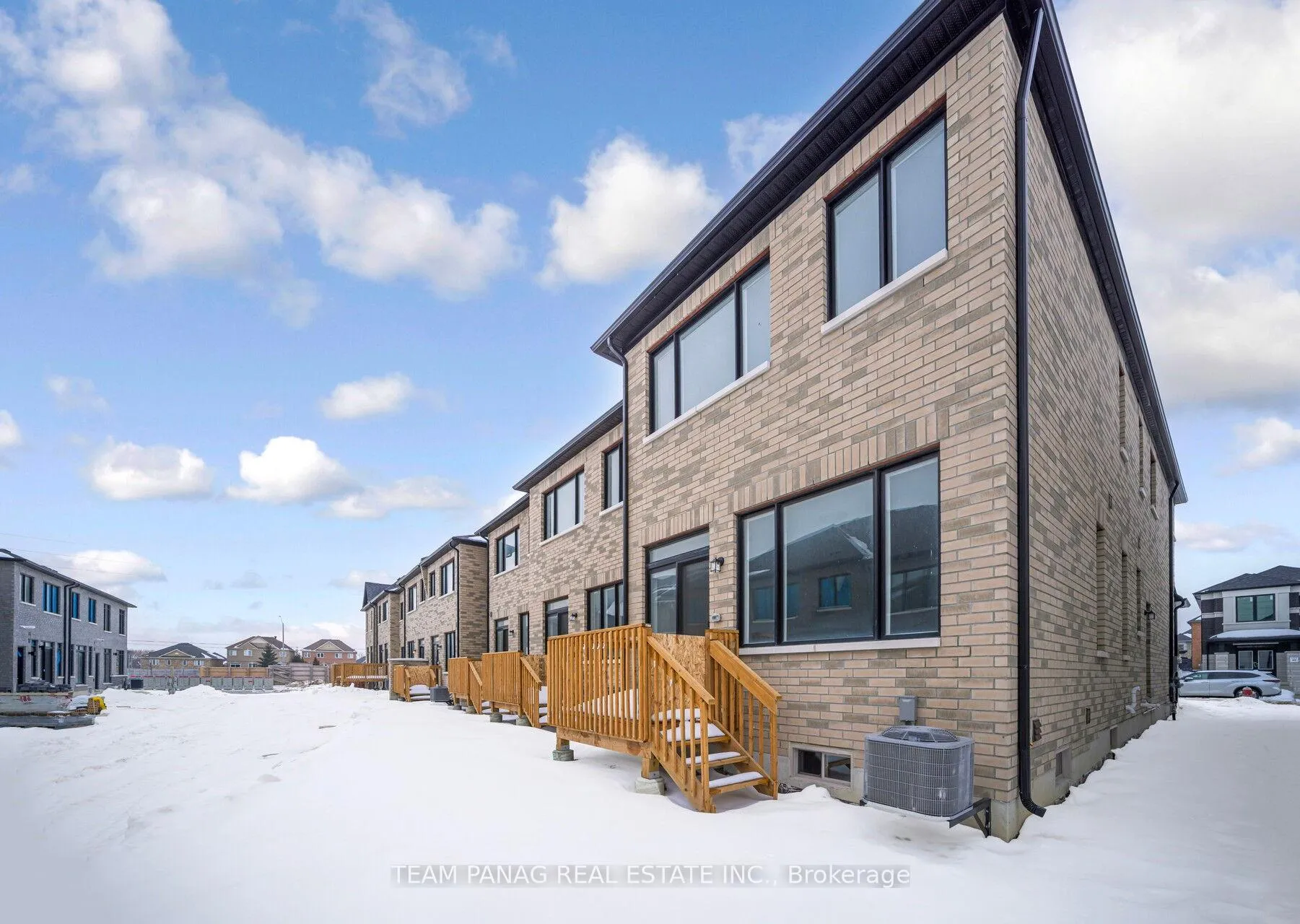 Photo 34 of 45 Boswell Drive, Brampton, Bram East — HOMEH
