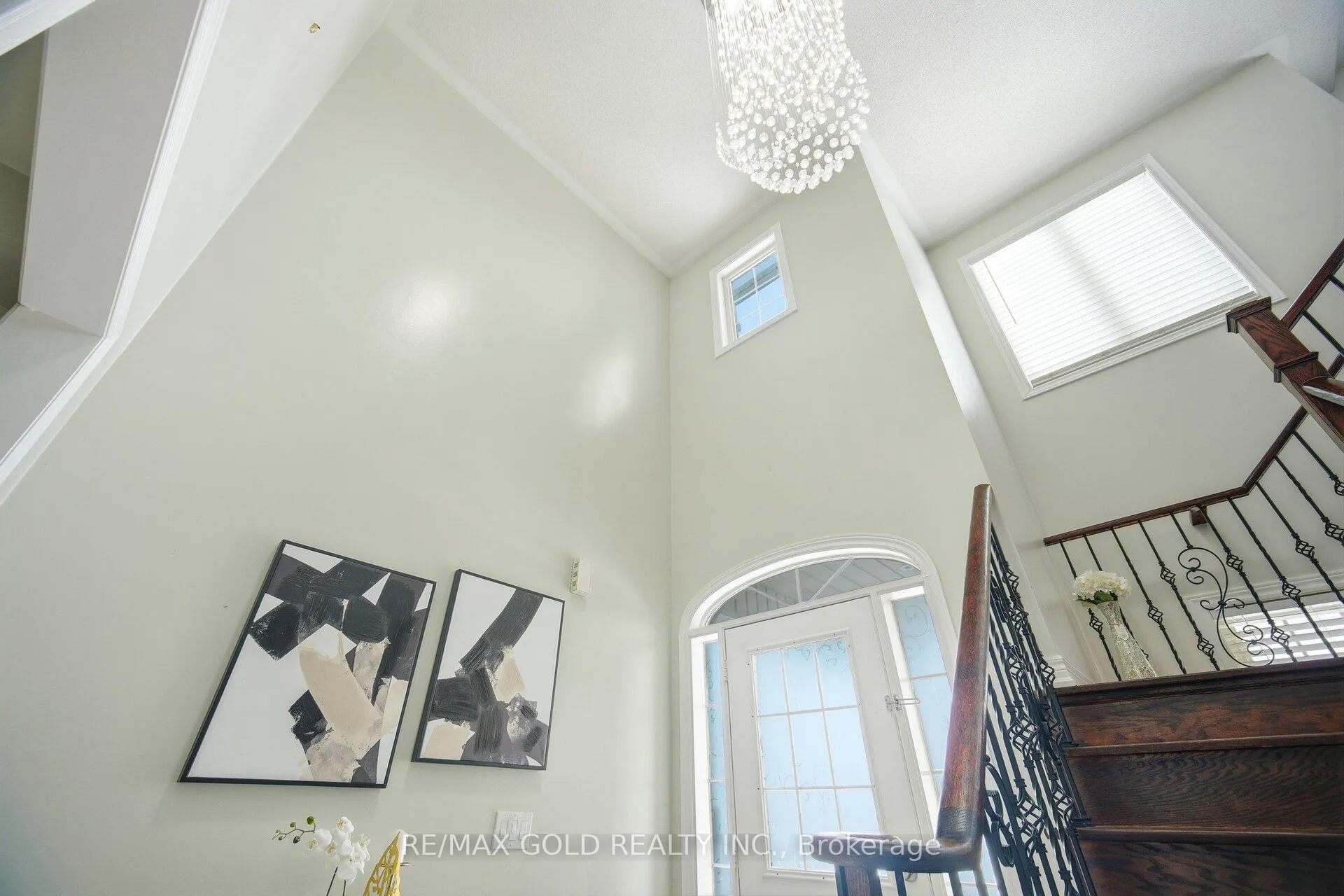 Photo 5 of 50 Long Meadow Road, Brampton, Bram East — HOMEH