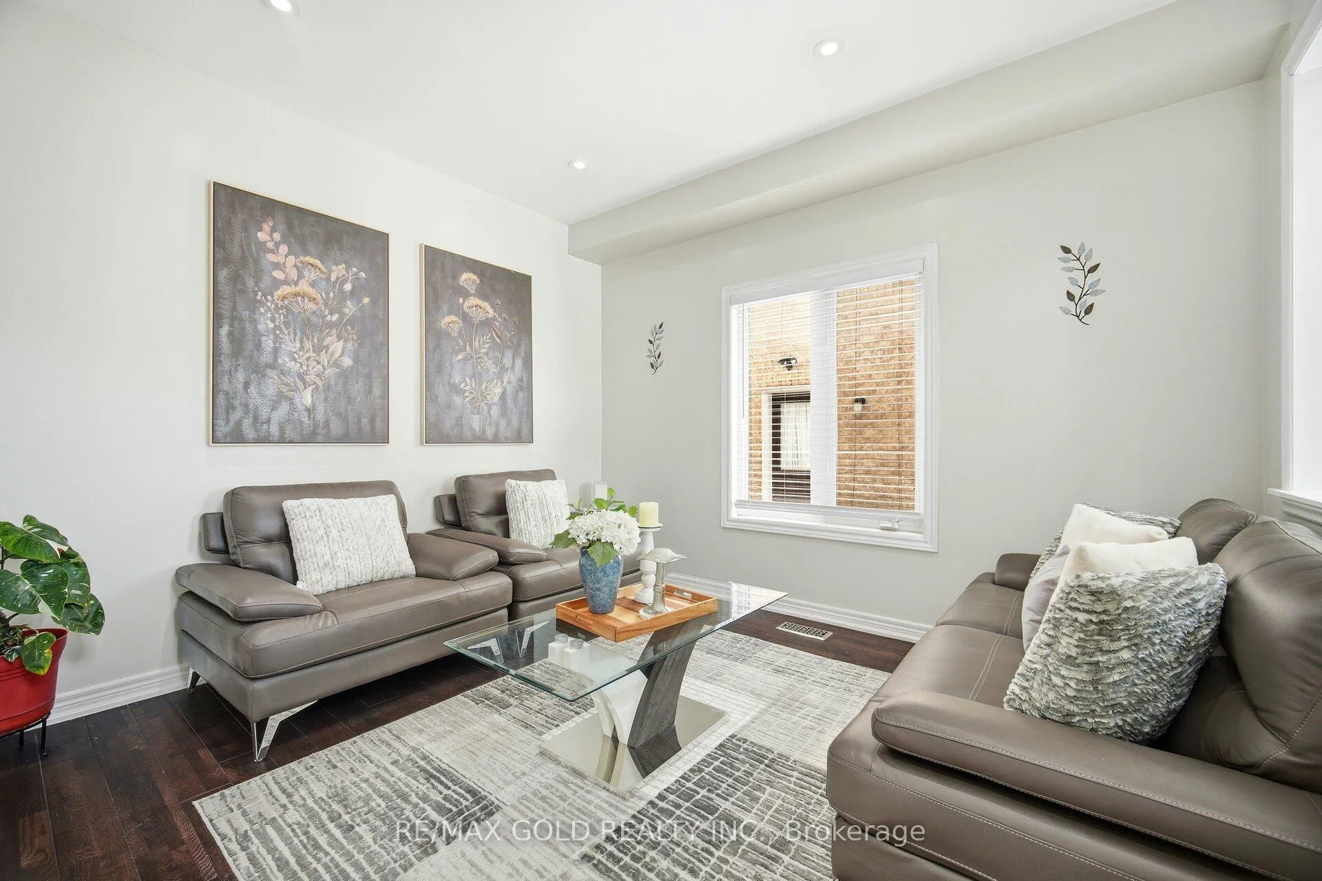 Photo 9 of 50 Long Meadow Road, Brampton, Bram East — HOMEH