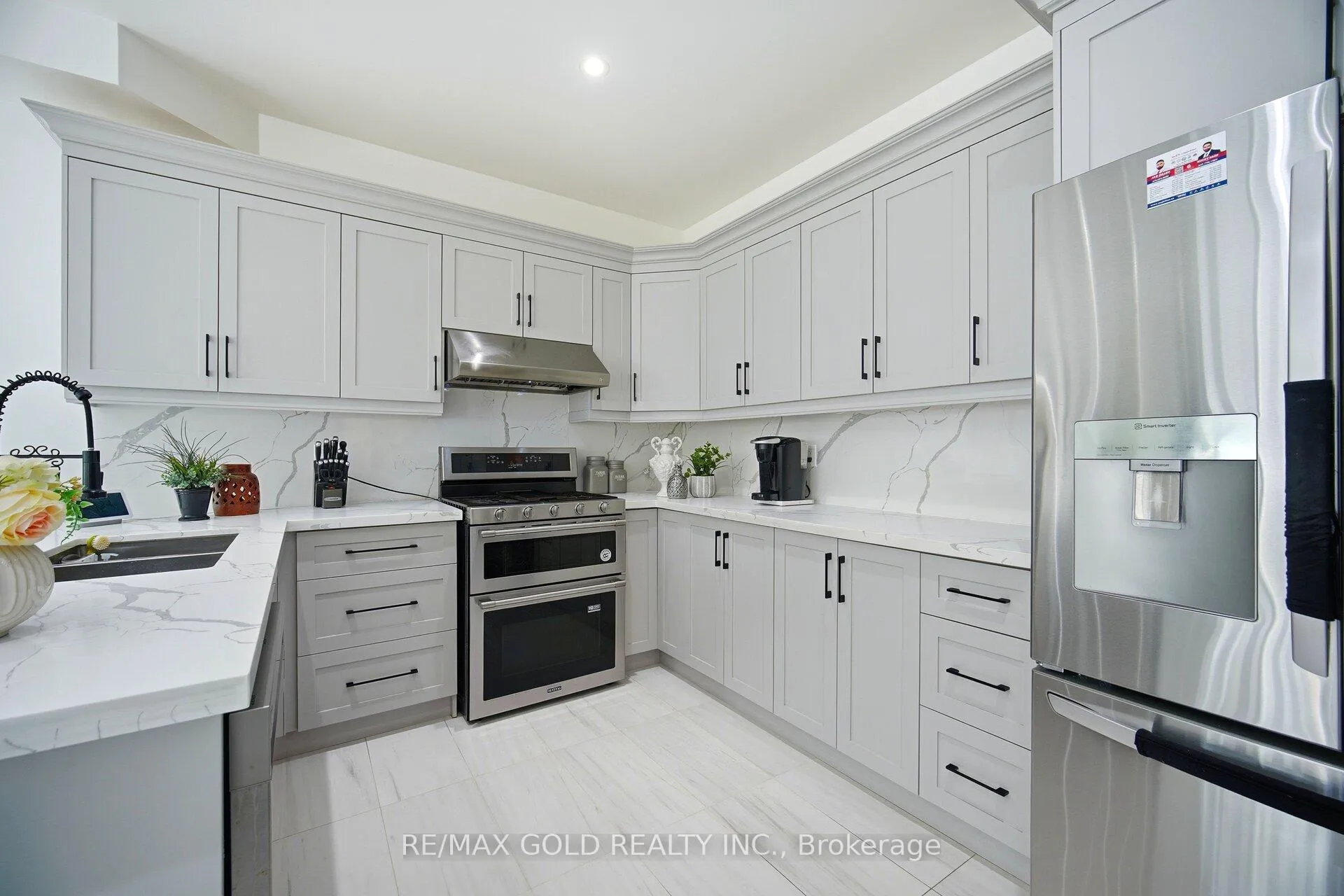 Photo 11 of 50 Long Meadow Road, Brampton, Bram East — HOMEH