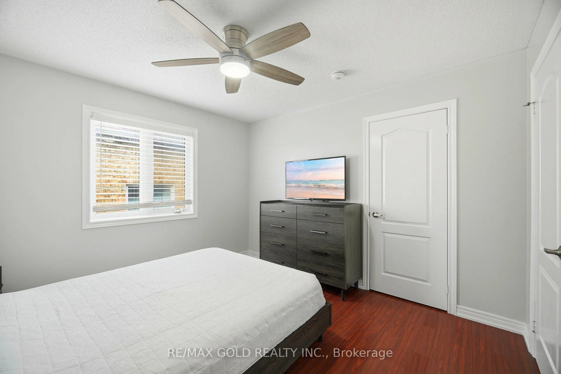 Photo 23 of 50 Long Meadow Road, Brampton, Bram East — HOMEH