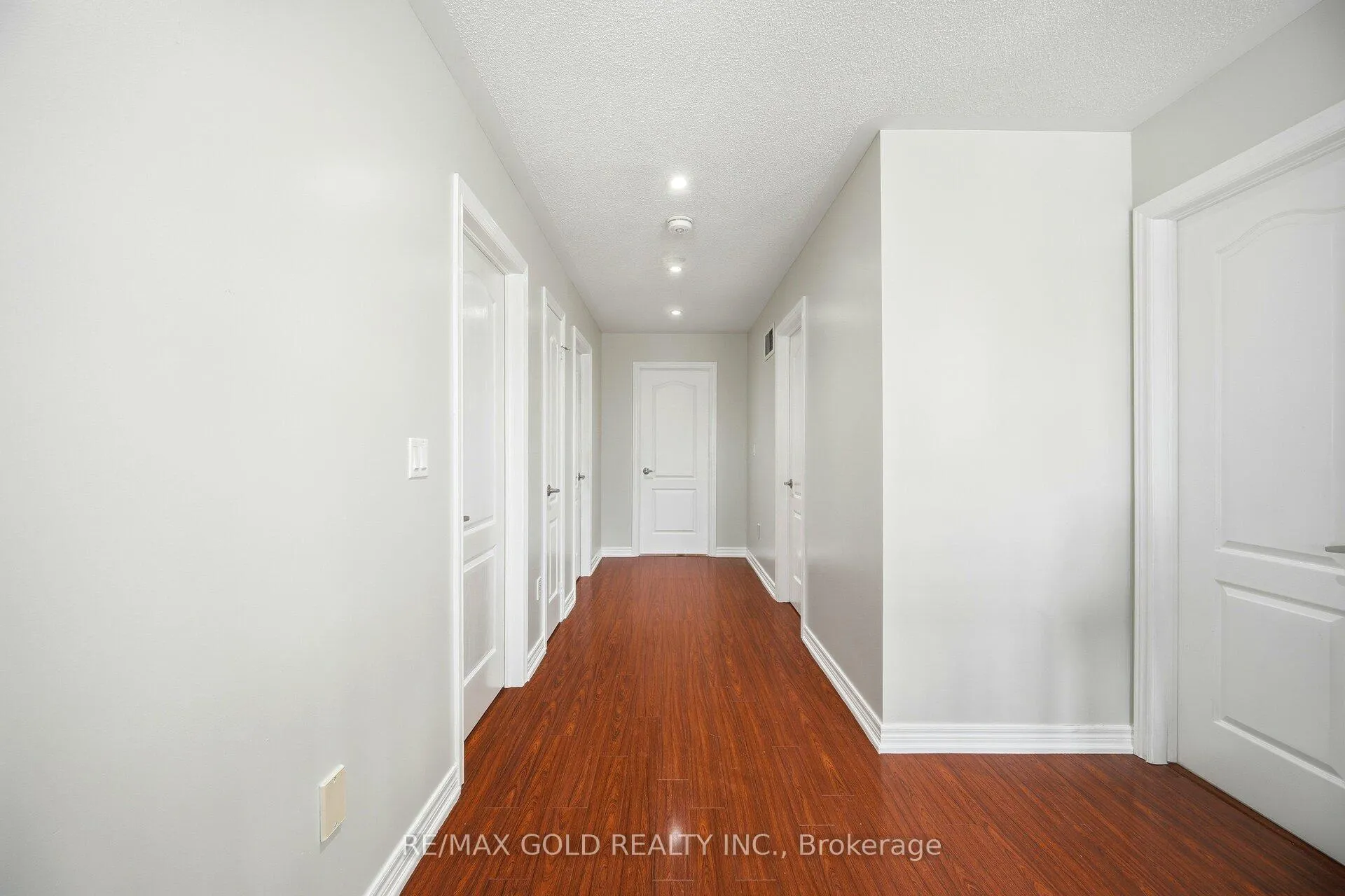 Photo 24 of 50 Long Meadow Road, Brampton, Bram East — HOMEH