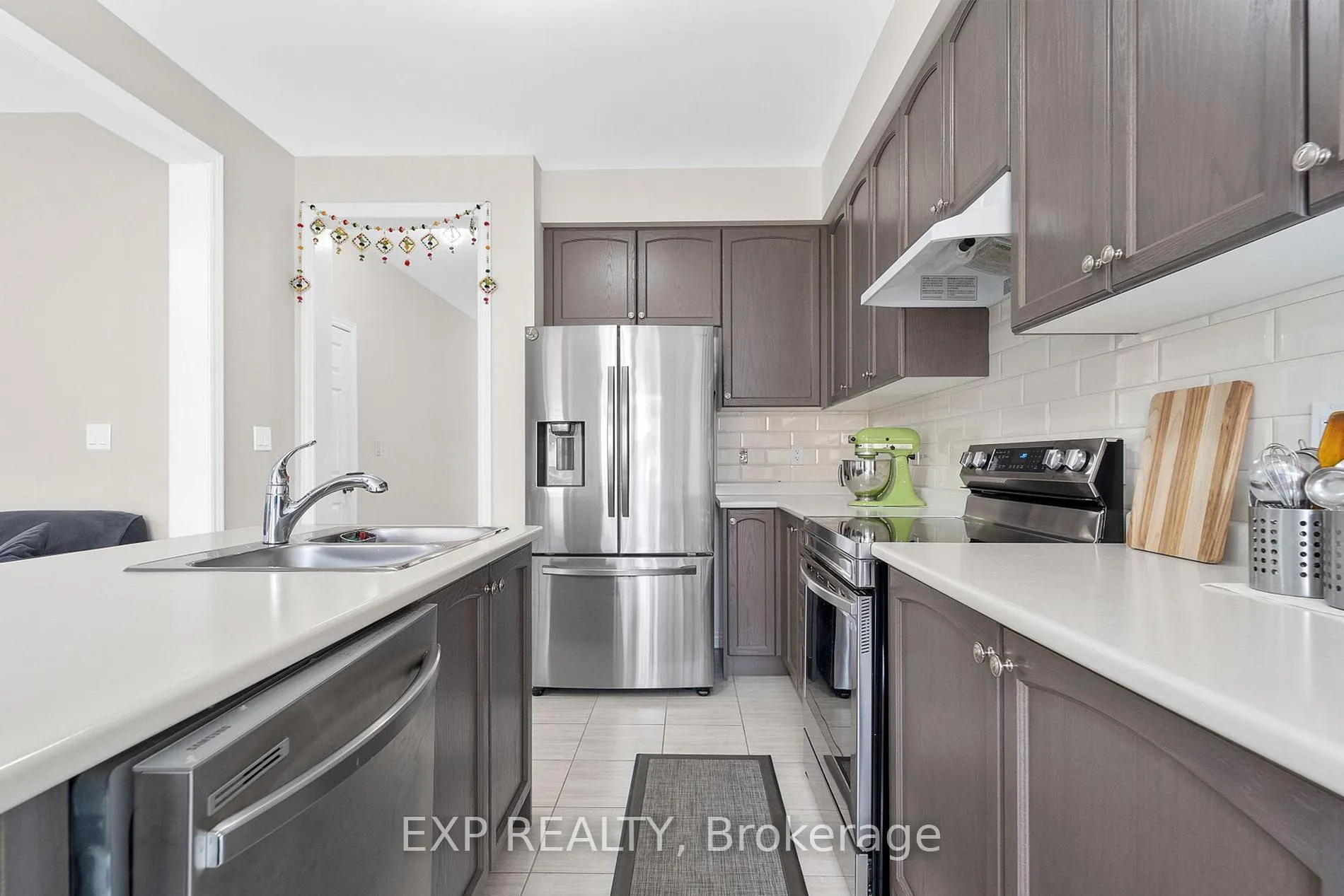 Photo 21 of 1037 Skyridge Boulevard, Pickering, Rural Pickering — HOMEH