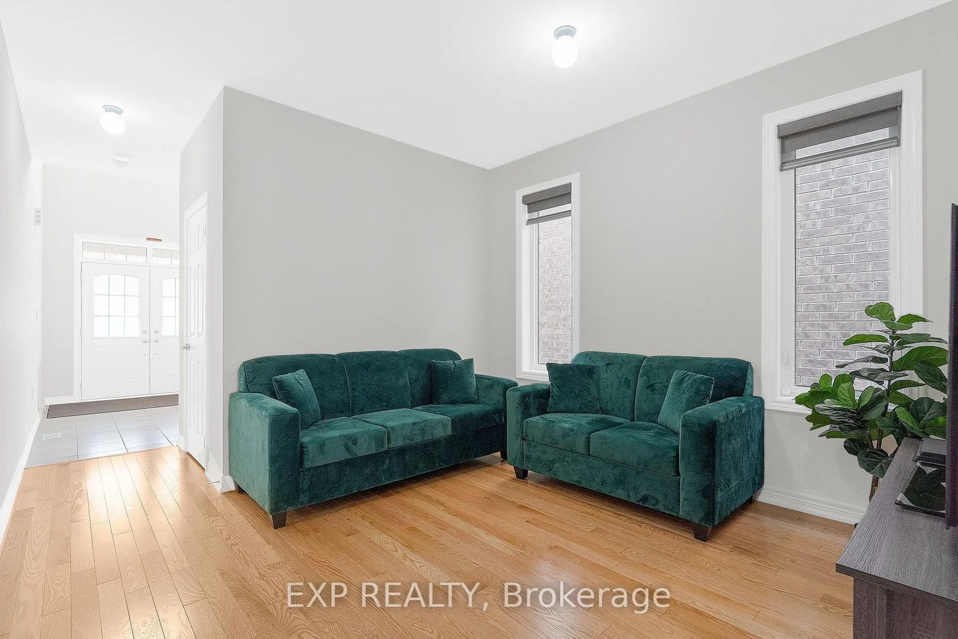 Photo 25 of 1037 Skyridge Boulevard, Pickering, Rural Pickering — HOMEH