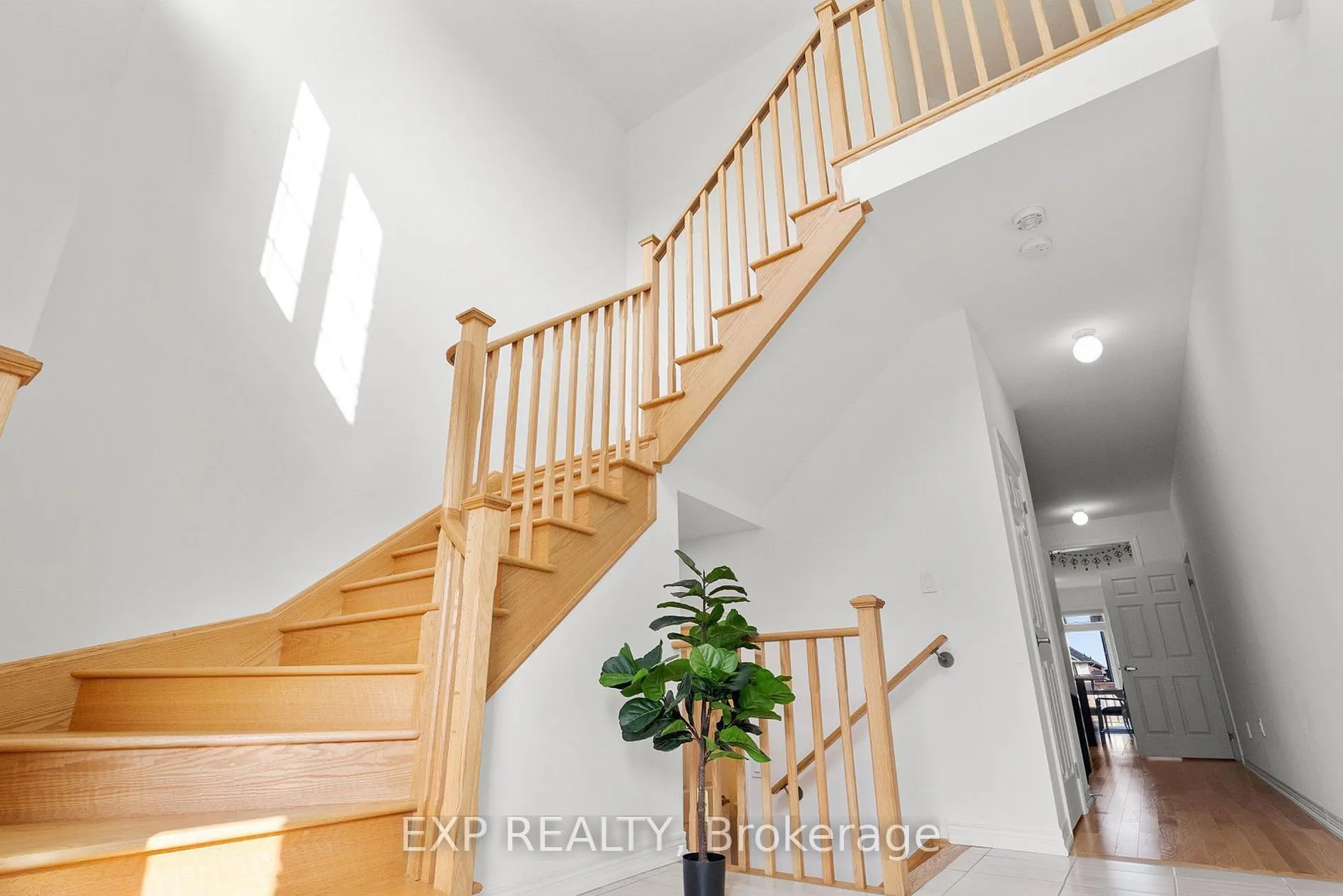 Photo 26 of 1037 Skyridge Boulevard, Pickering, Rural Pickering — HOMEH