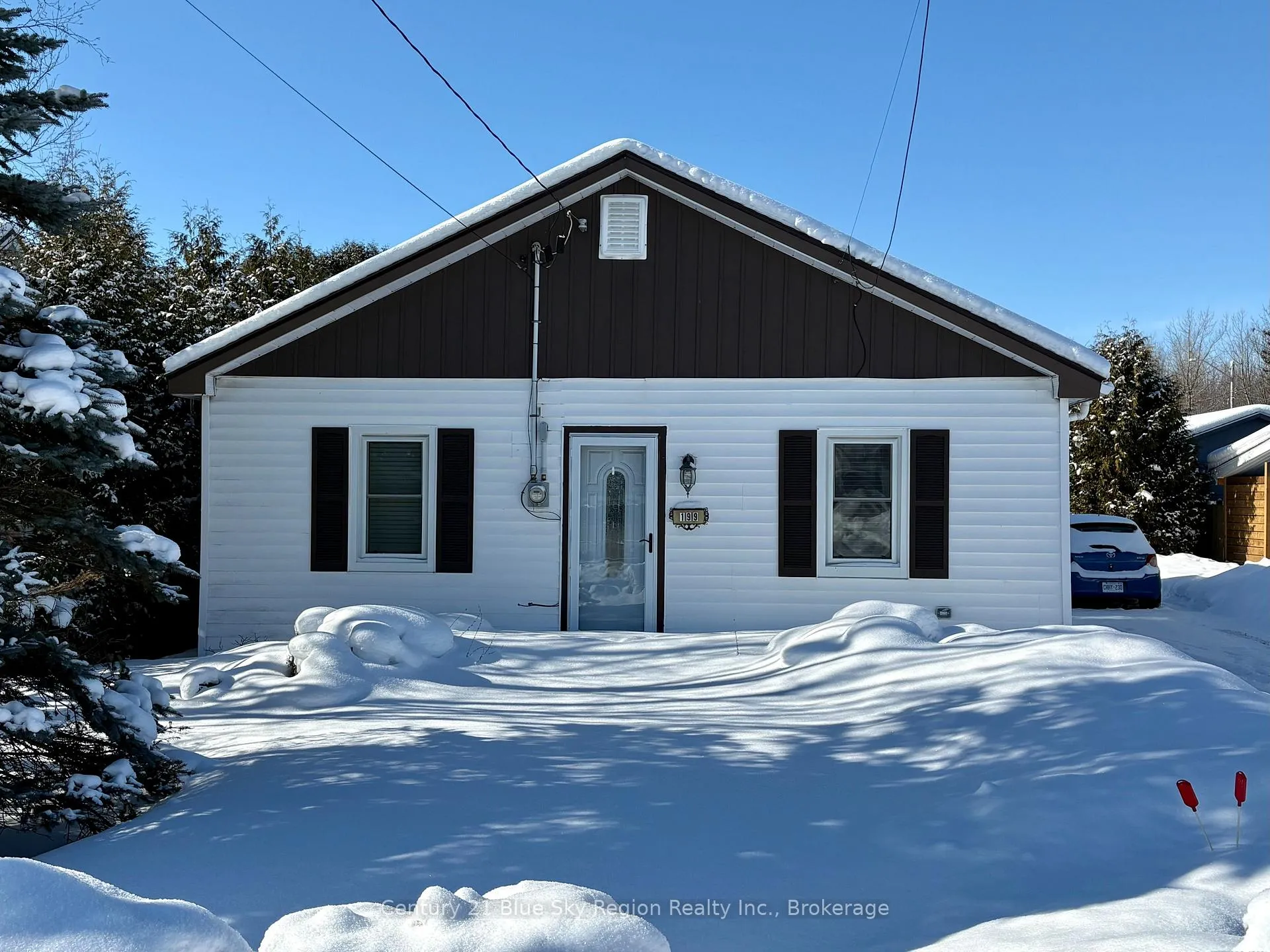 Photo 2 of 199 Toronto Street, West Nipissing, Sturgeon Falls — HOMEH