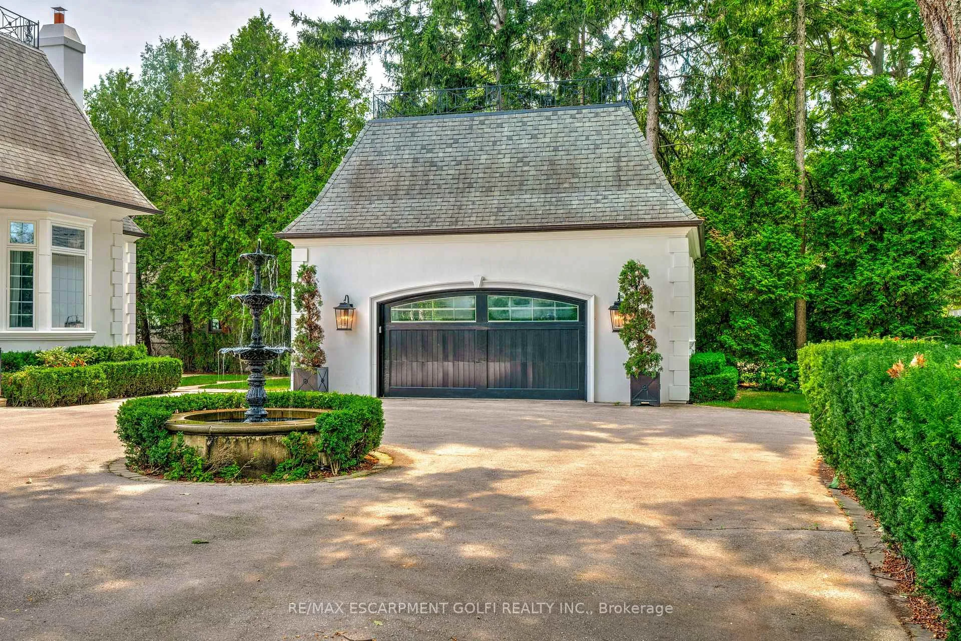 Photo 4 of 4410 Lakeshore Road, Burlington, Shoreacres — HOMEH