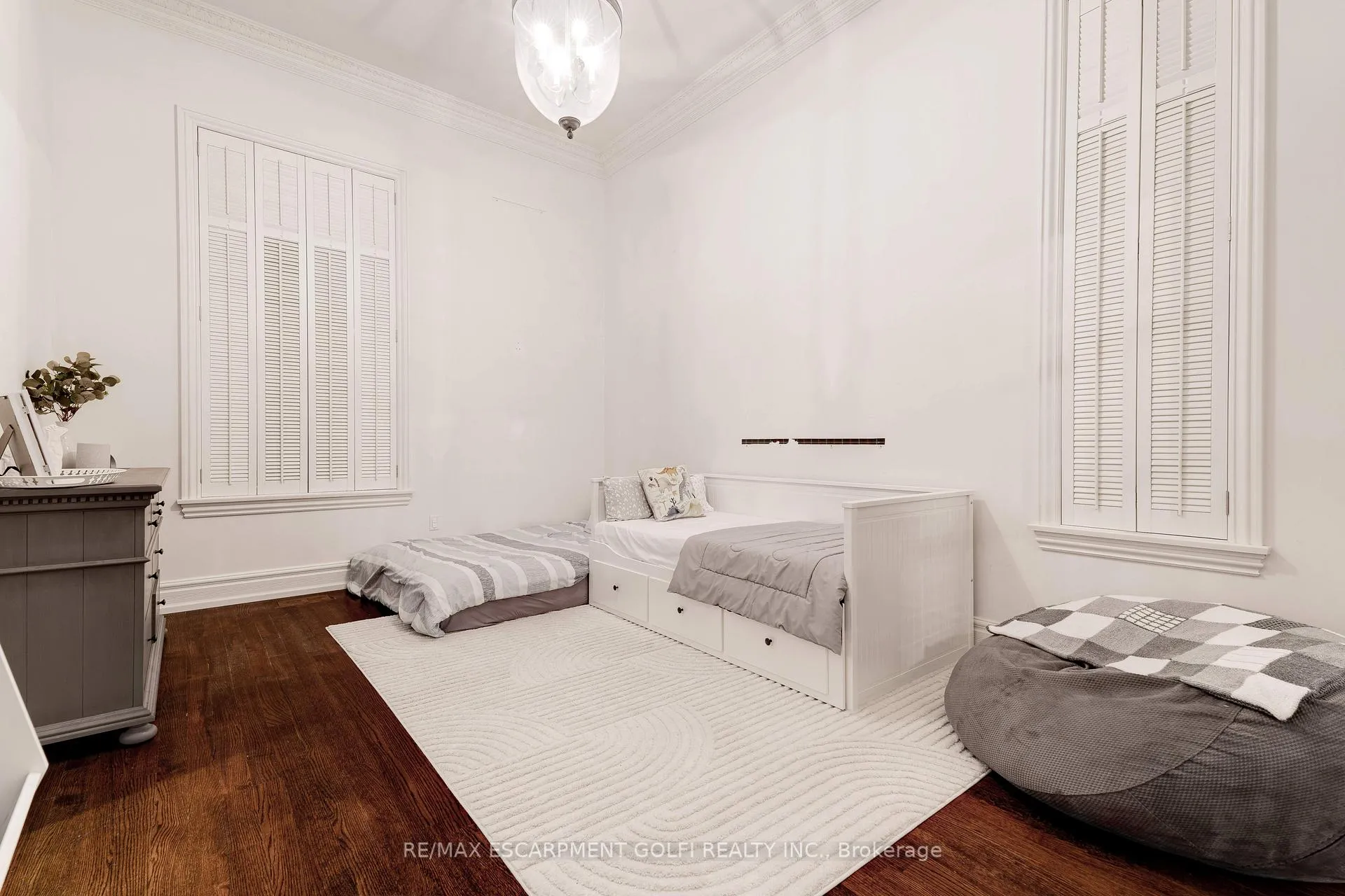 Photo 10 of 4410 Lakeshore Road, Burlington, Shoreacres — HOMEH
