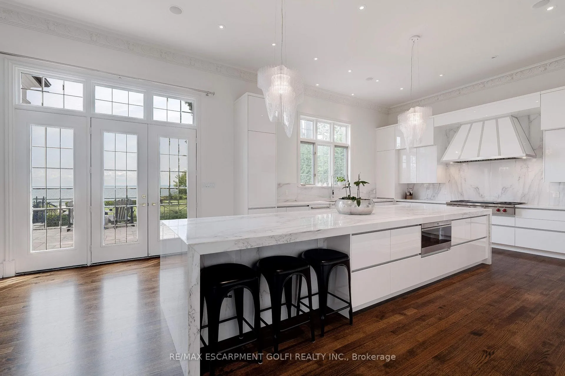Photo 24 of 4410 Lakeshore Road, Burlington, Shoreacres — HOMEH