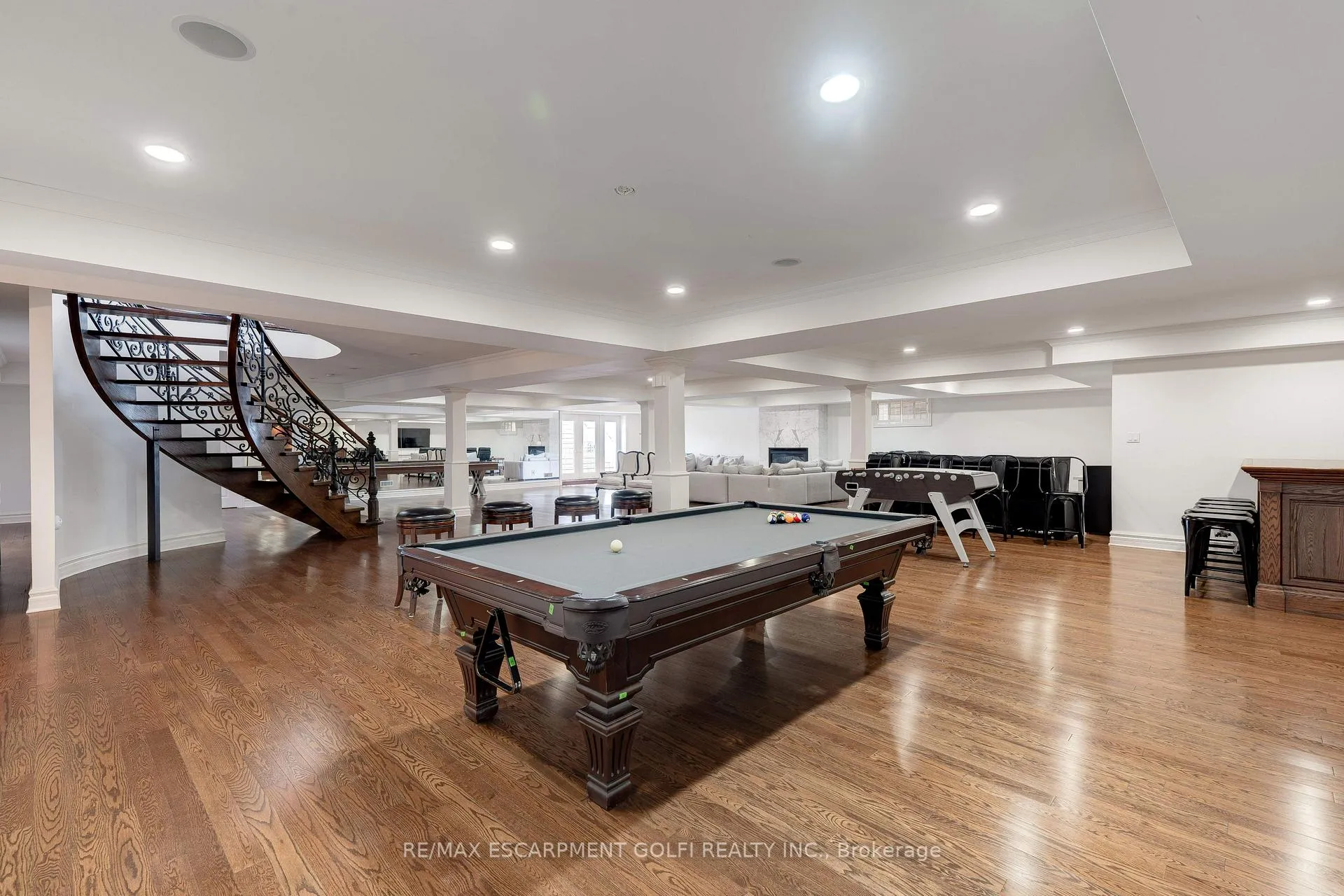 Photo 33 of 4410 Lakeshore Road, Burlington, Shoreacres — HOMEH