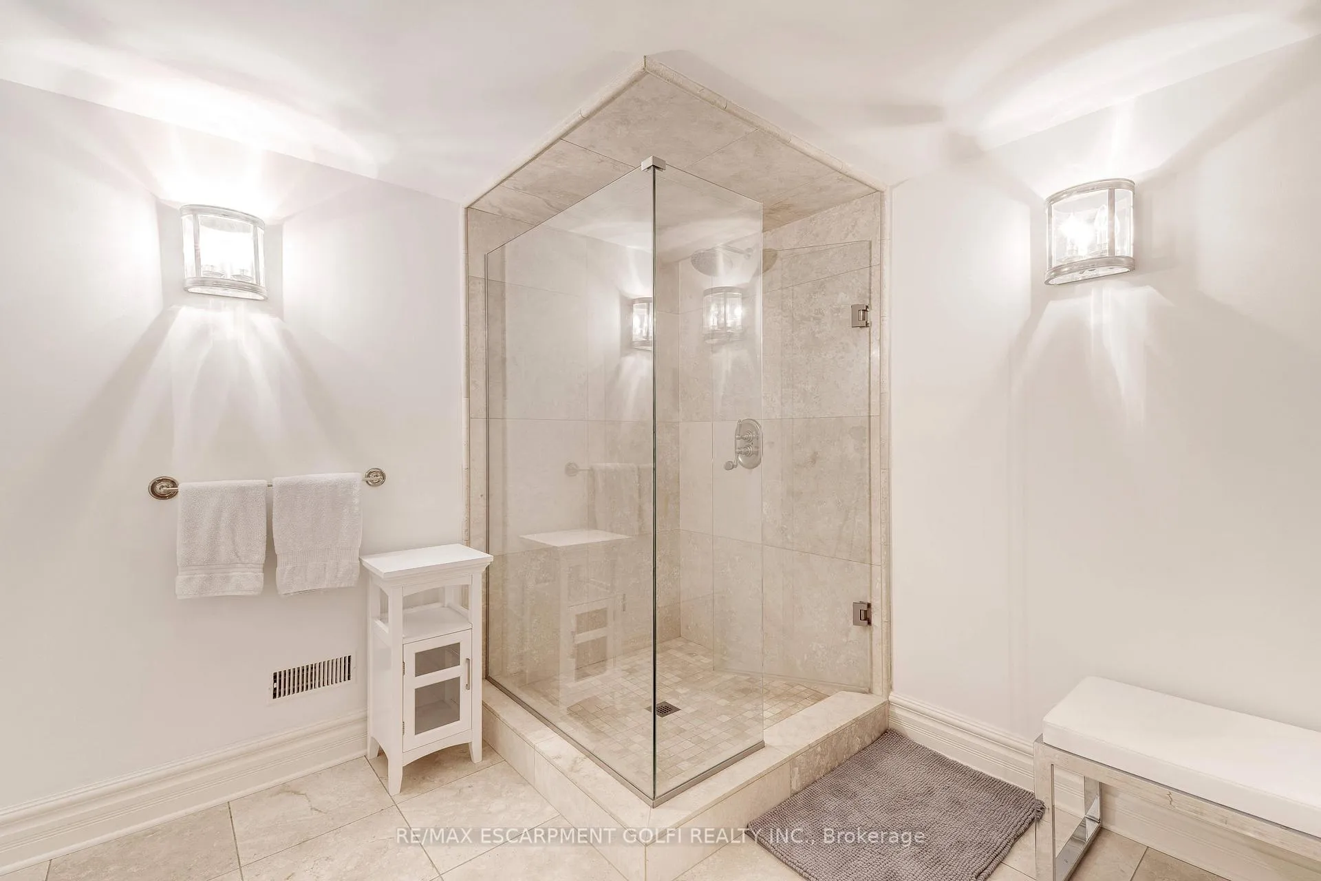 Photo 36 of 4410 Lakeshore Road, Burlington, Shoreacres — HOMEH