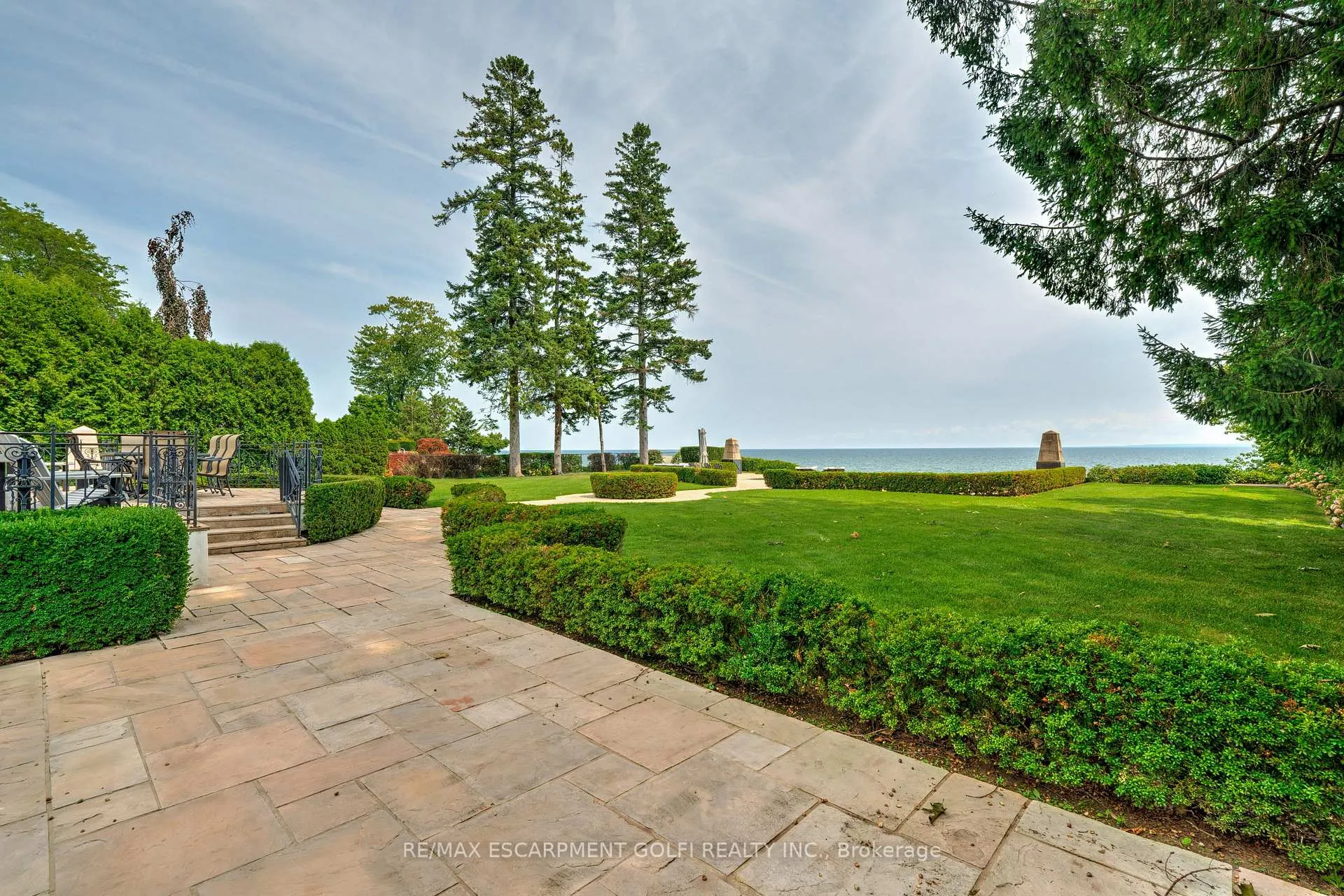 Photo 43 of 4410 Lakeshore Road, Burlington, Shoreacres — HOMEH