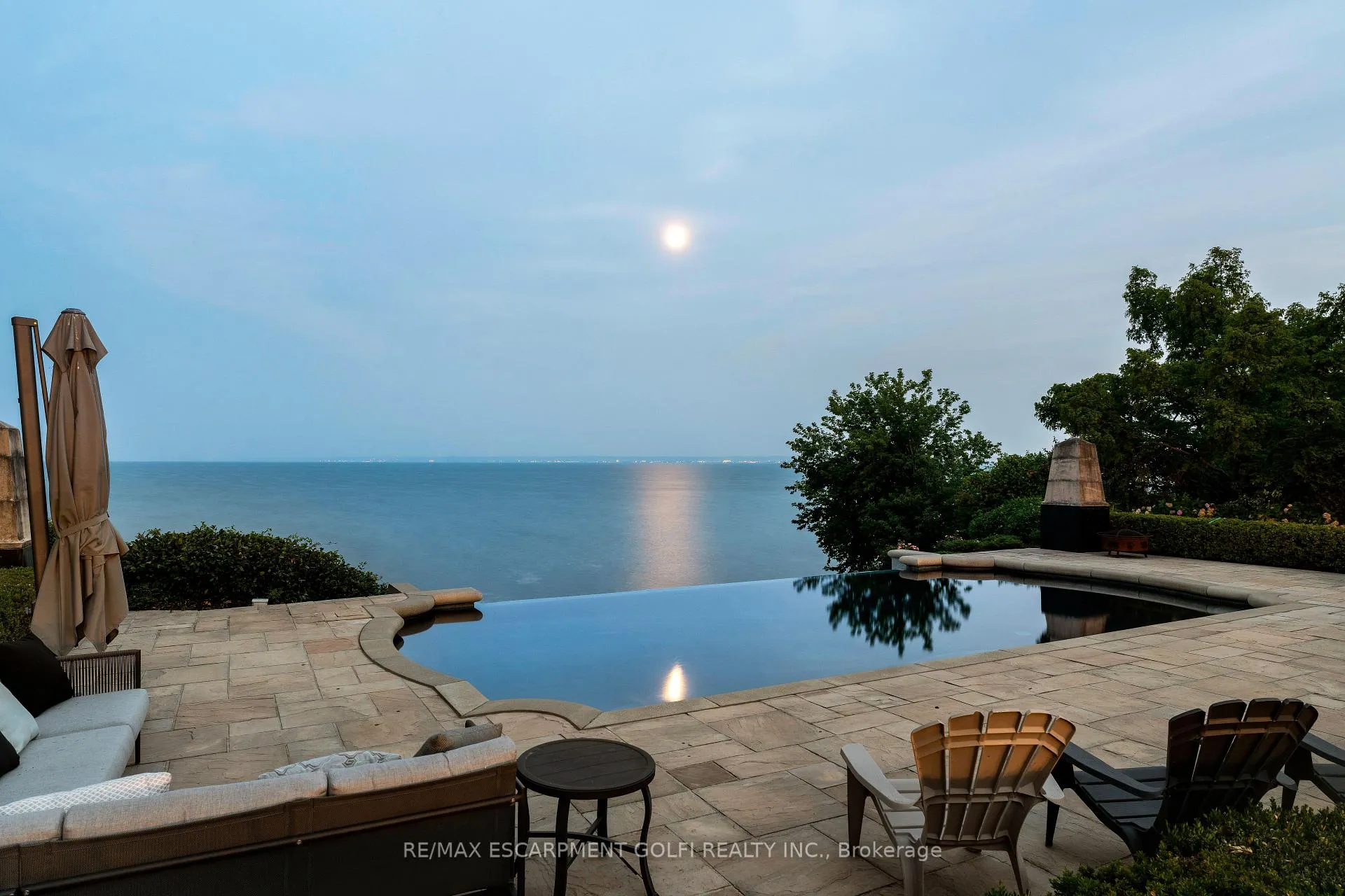Photo 45 of 4410 Lakeshore Road, Burlington, Shoreacres — HOMEH