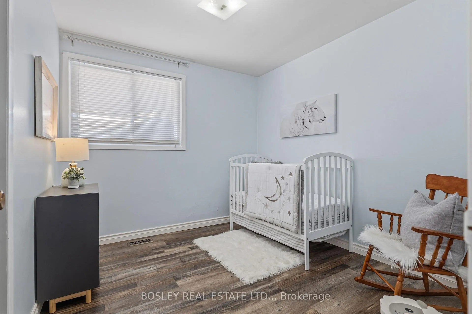 Photo 15 of 17 Adel Drive, St. Catharines, Carlton/Bunting — HOMEH