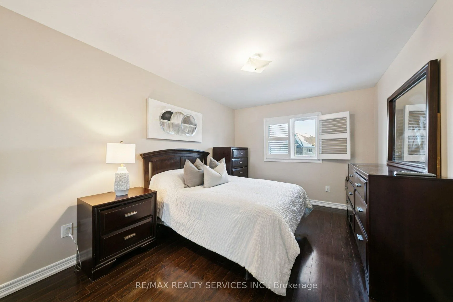 Photo 18 of 9 Beachville Circle, Brampton, Credit Valley — HOMEH