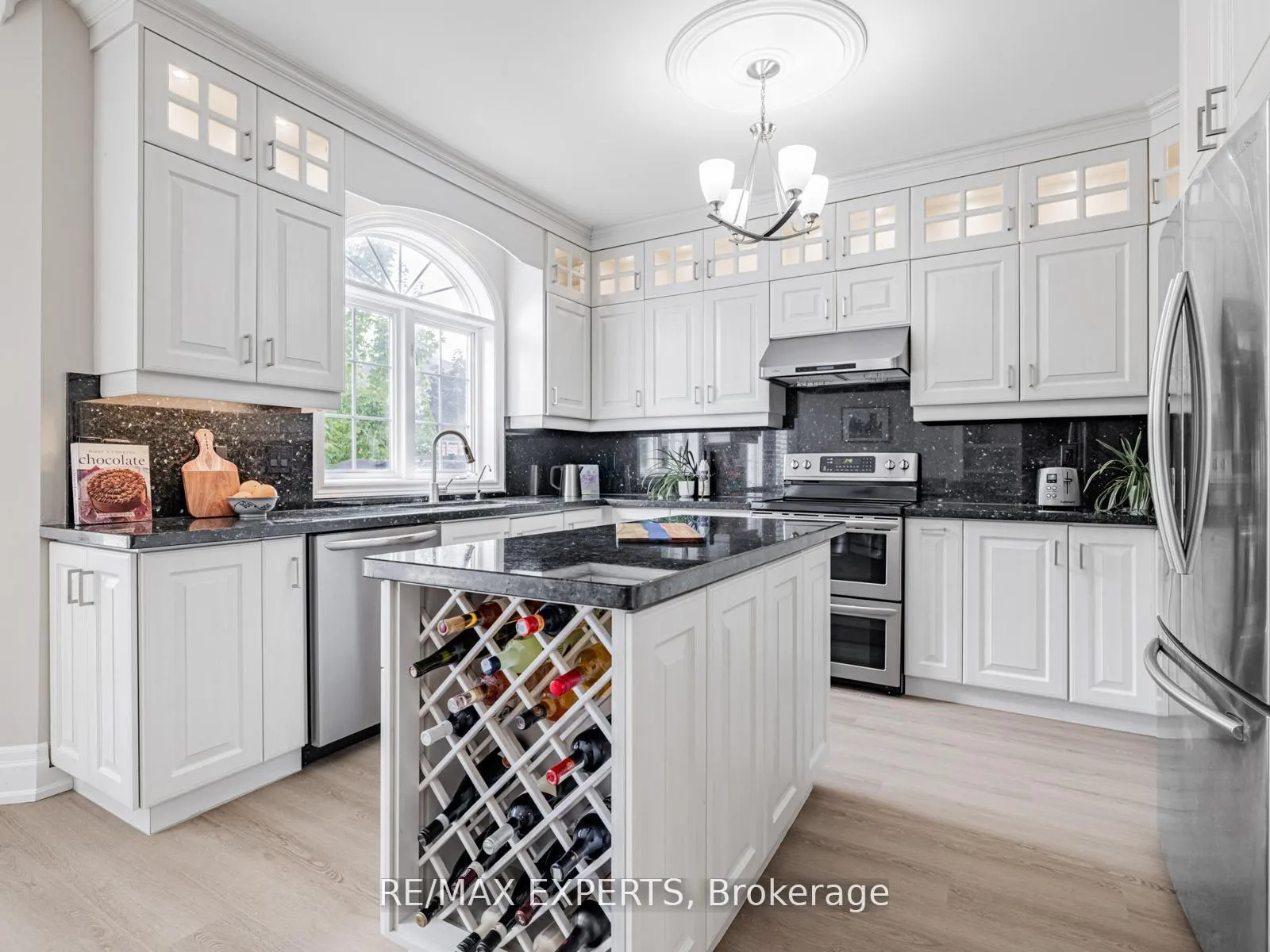 Photo 14 of 215 Thomson Creek Boulevard, Vaughan, Islington Woods — HOMEH