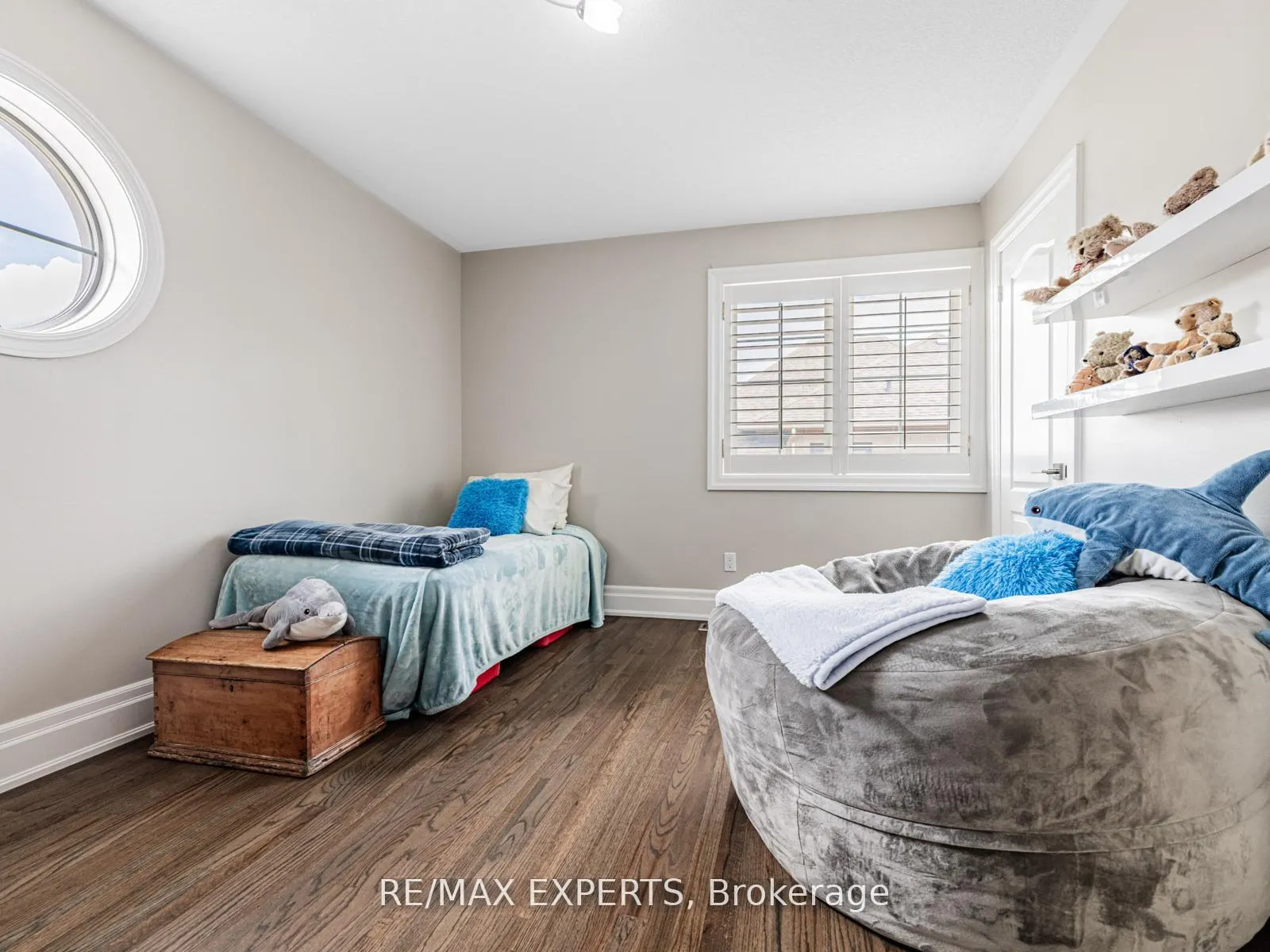 Photo 20 of 215 Thomson Creek Boulevard, Vaughan, Islington Woods — HOMEH