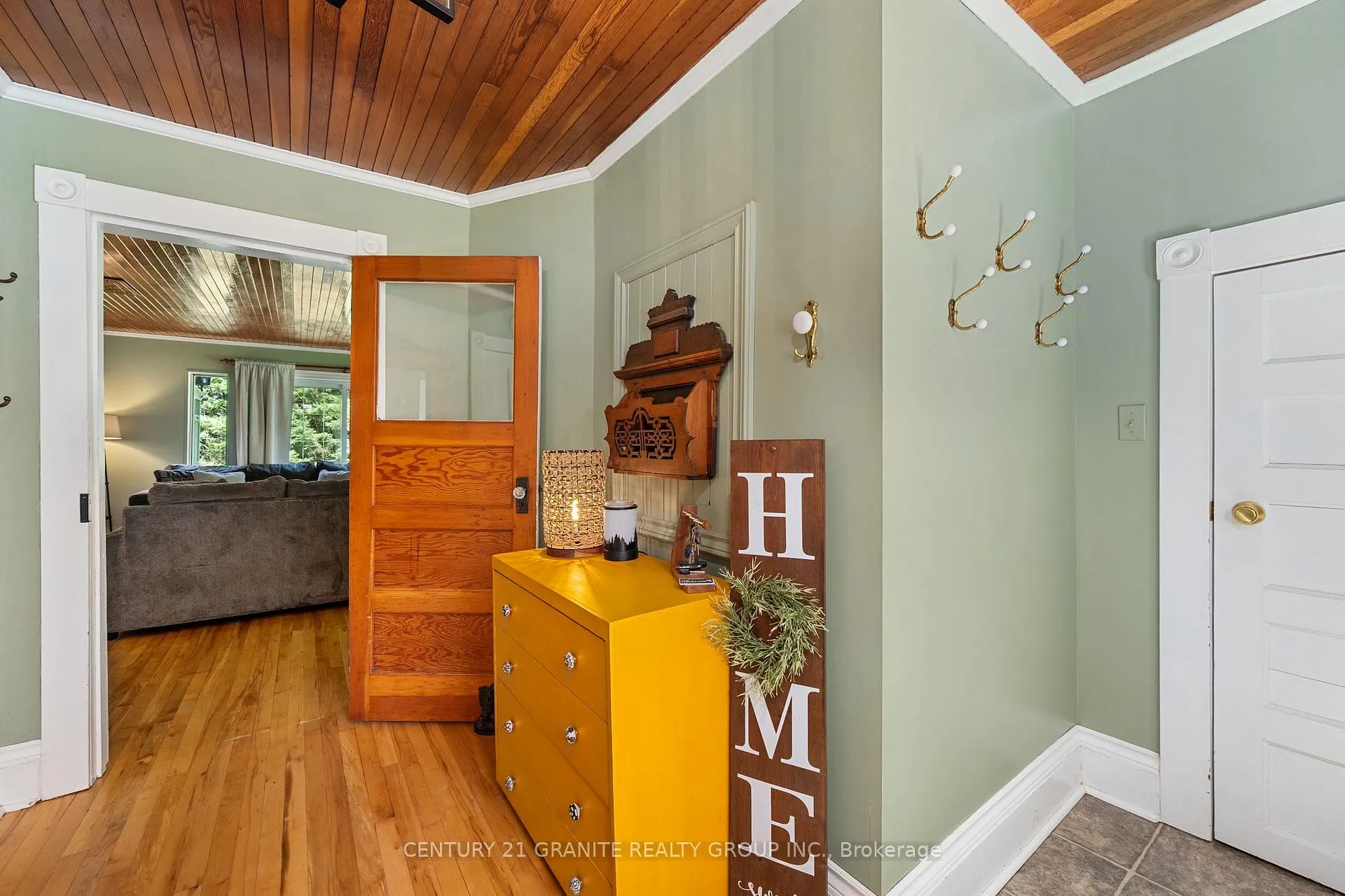 Photo 2 of 400 Old 127, South Algonquin — HOMEH