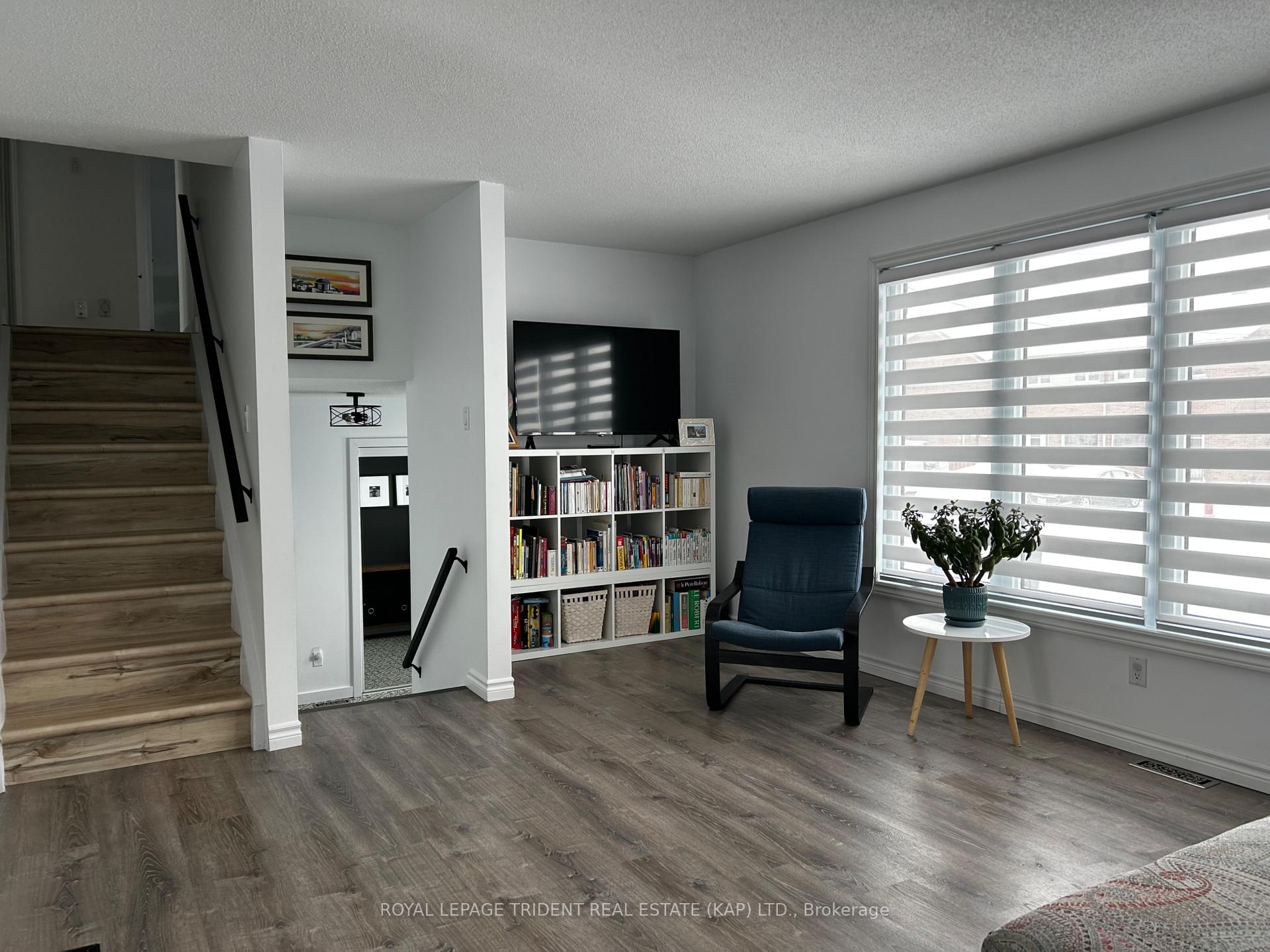 Photo 12 of 10 Ontario Avenue, Kapuskasing — HOMEH