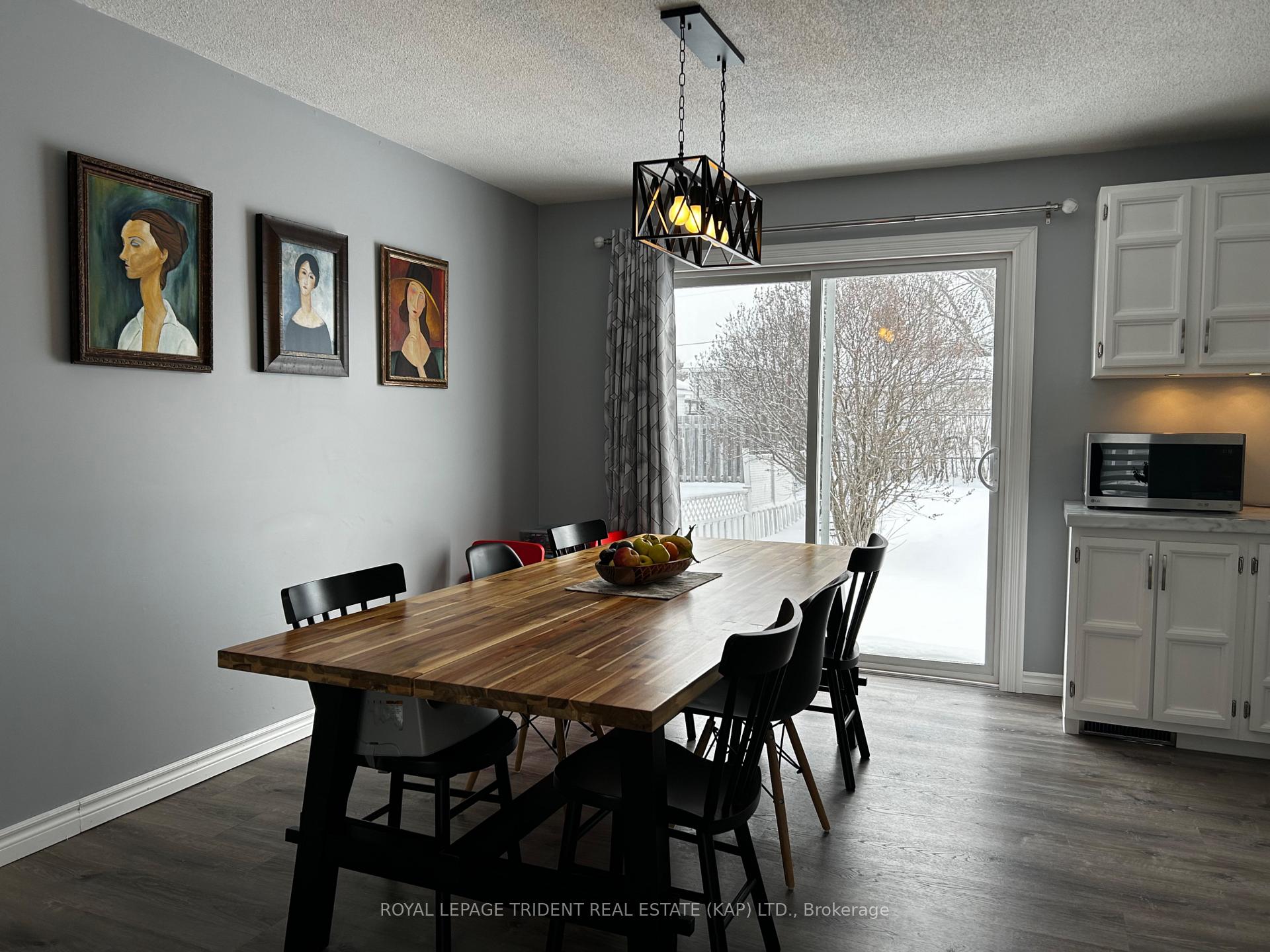 Photo 15 of 10 Ontario Avenue, Kapuskasing — HOMEH