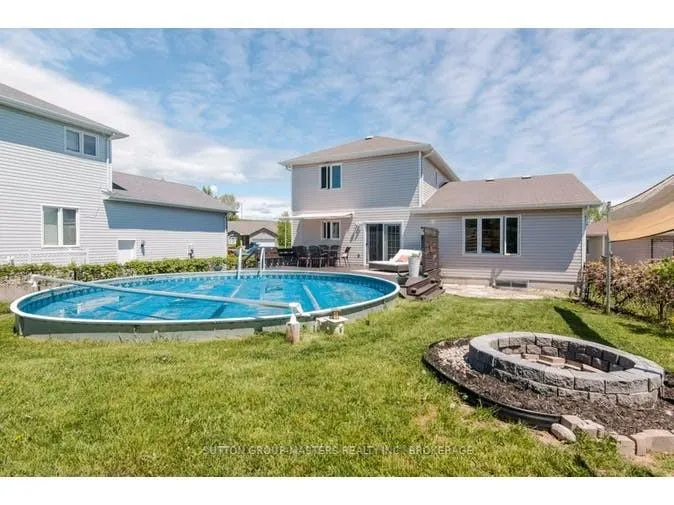 Photo 6 of 628 Melrose Street, Kingston, East Gardiners Rd — HOMEH