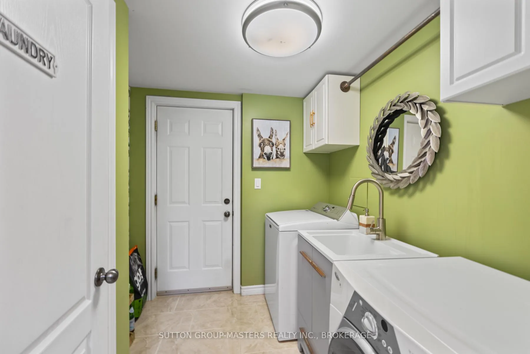Photo 17 of 628 Melrose Street, Kingston, East Gardiners Rd — HOMEH