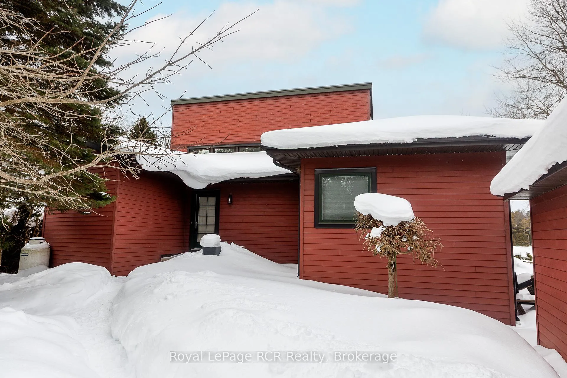 Photo 4 of 109 Island View Drive, Grey Highlands — HOMEH
