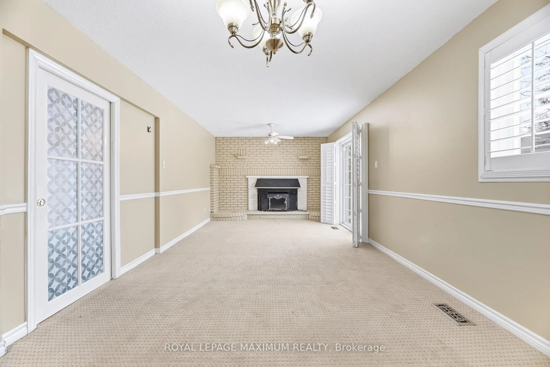Photo 16 of 49 Jade Crescent, Brampton, Northgate — HOMEH