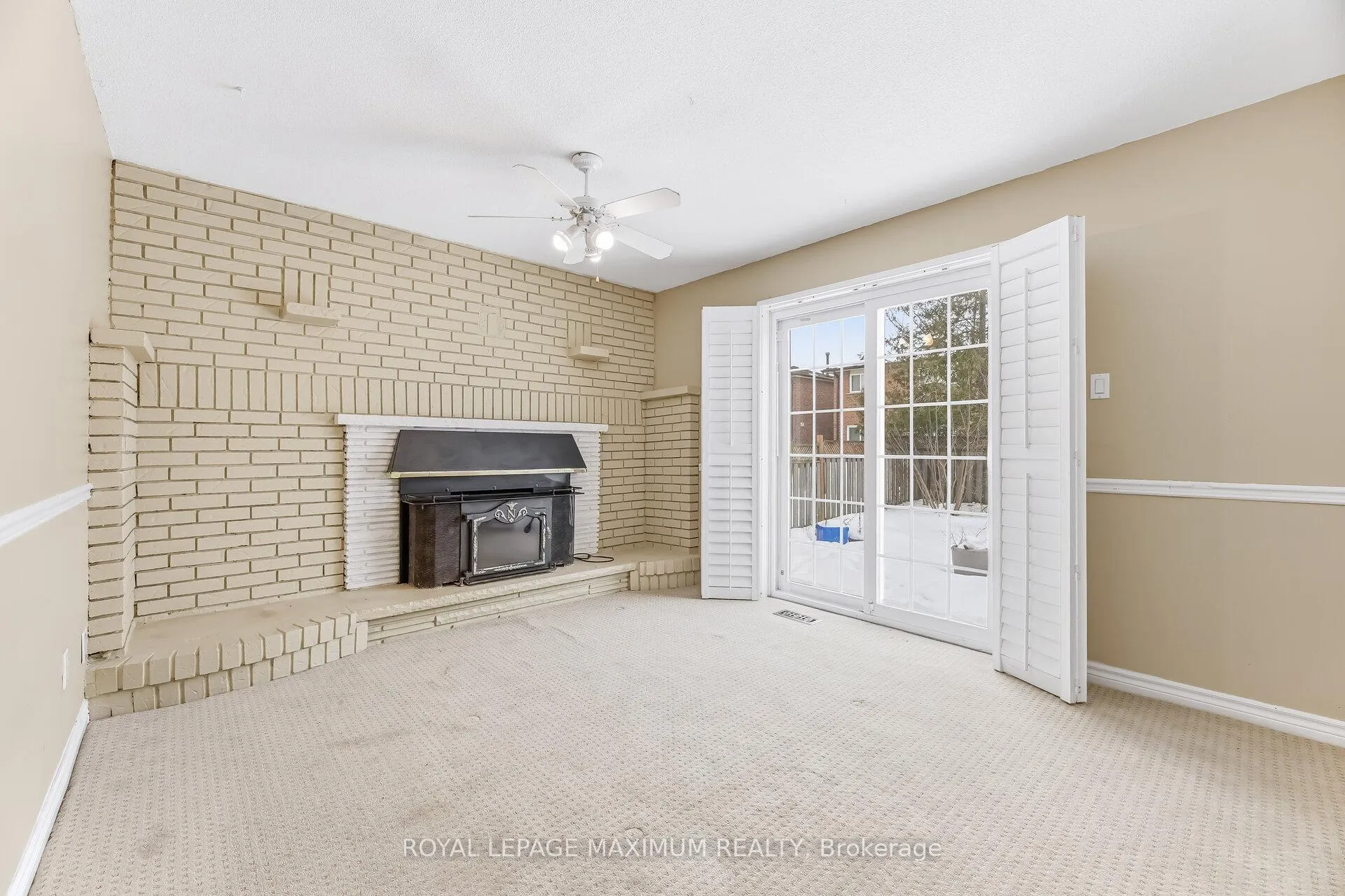 Photo 17 of 49 Jade Crescent, Brampton, Northgate — HOMEH
