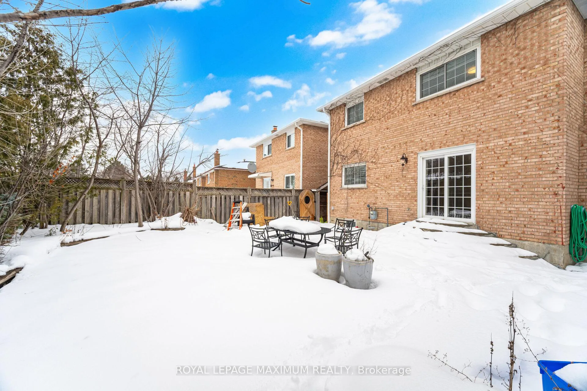 Photo 27 of 49 Jade Crescent, Brampton, Northgate — HOMEH