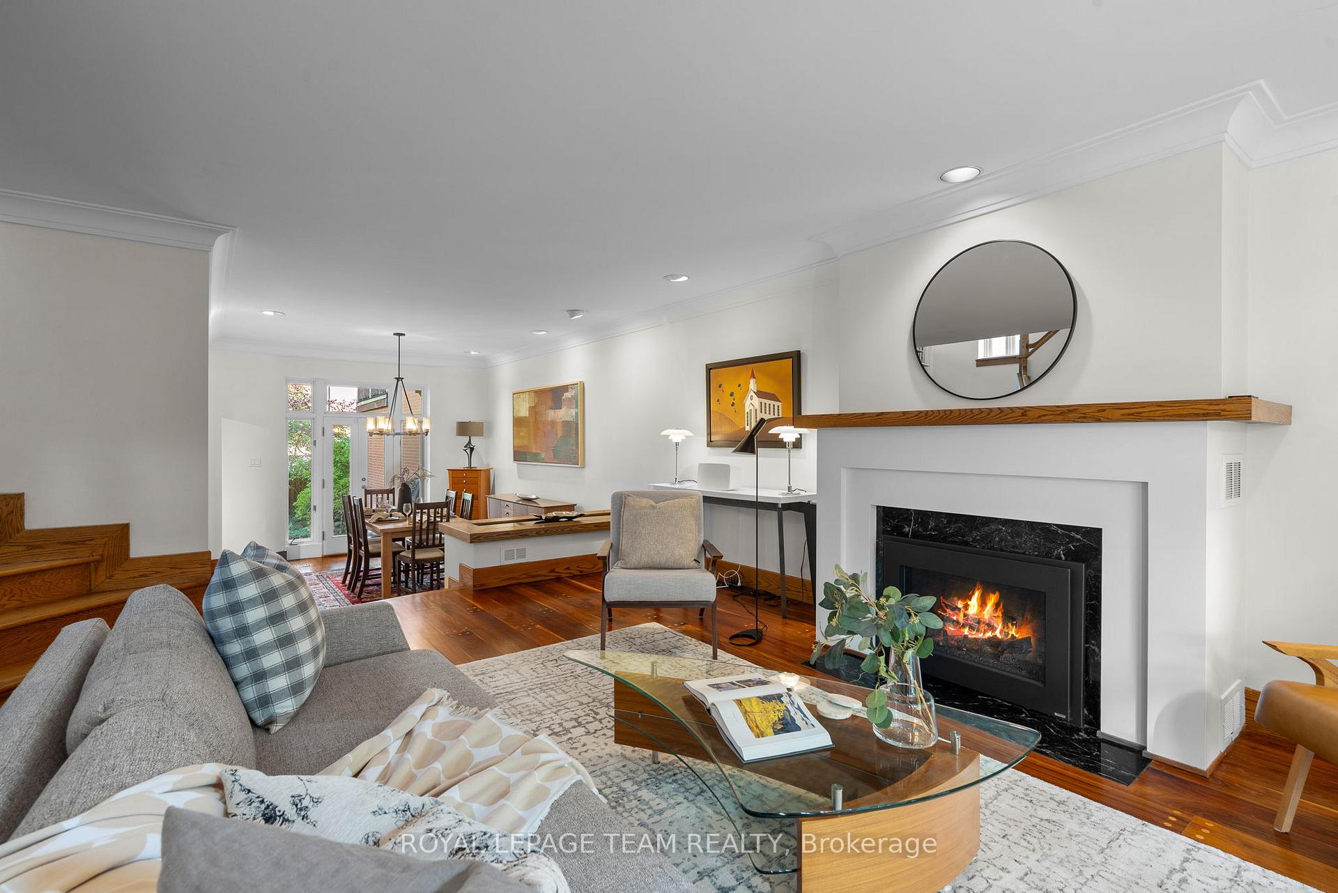 Photo 8 of Unit A, 595 Besserer Street, Ottawa, Sandy Hill — HOMEH