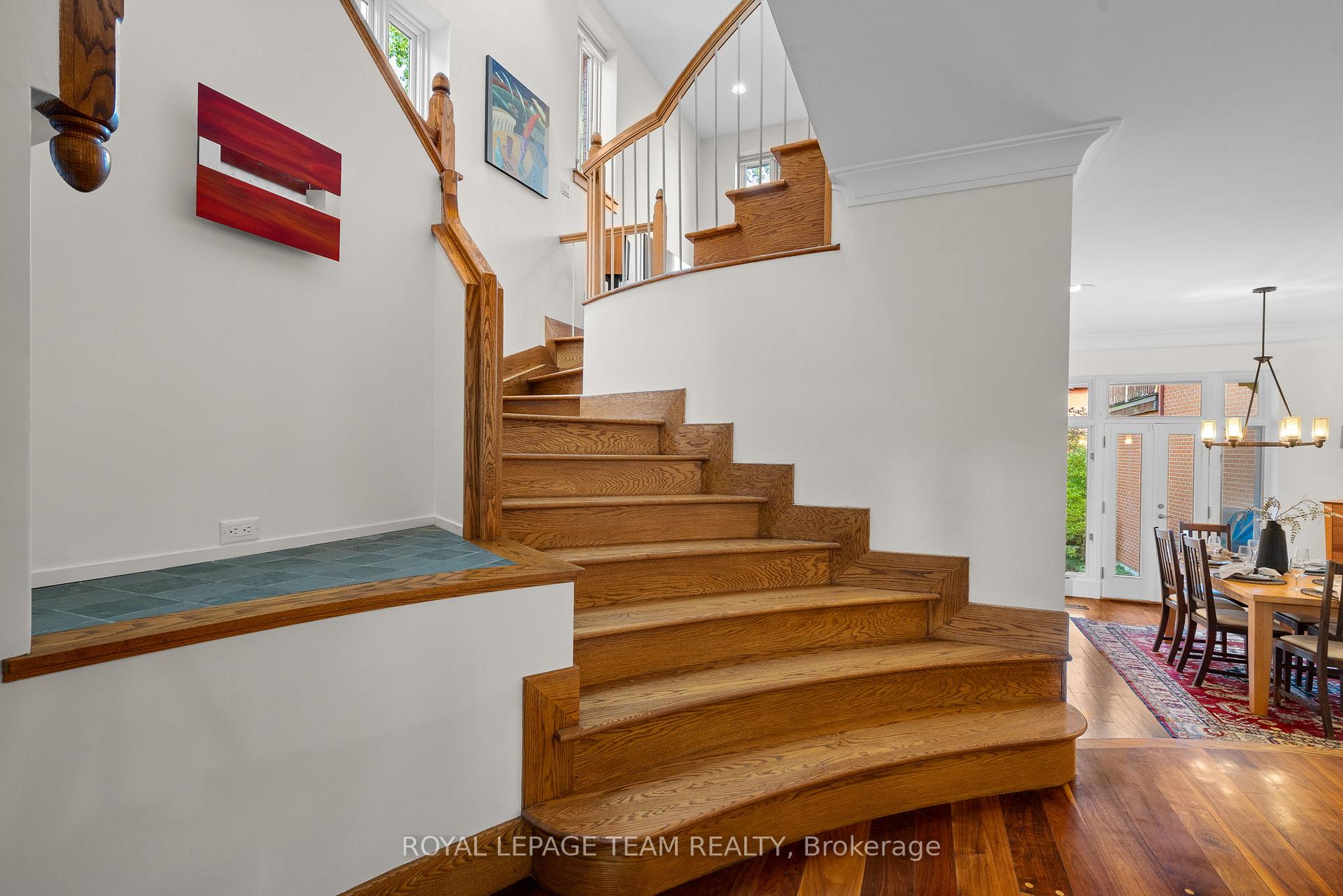 Photo 20 of Unit A, 595 Besserer Street, Ottawa, Sandy Hill — HOMEH