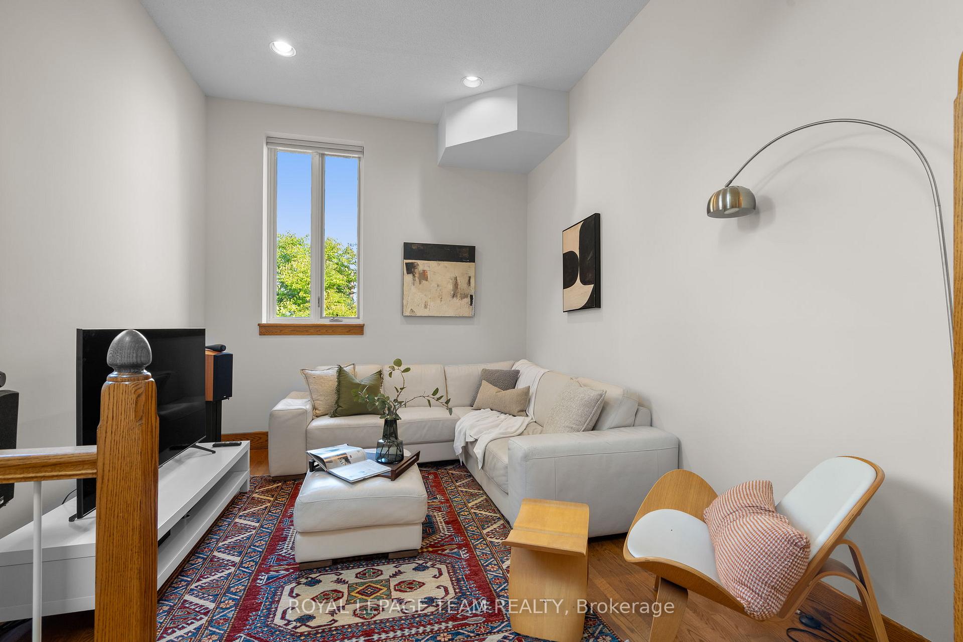 Photo 21 of Unit A, 595 Besserer Street, Ottawa, Sandy Hill — HOMEH