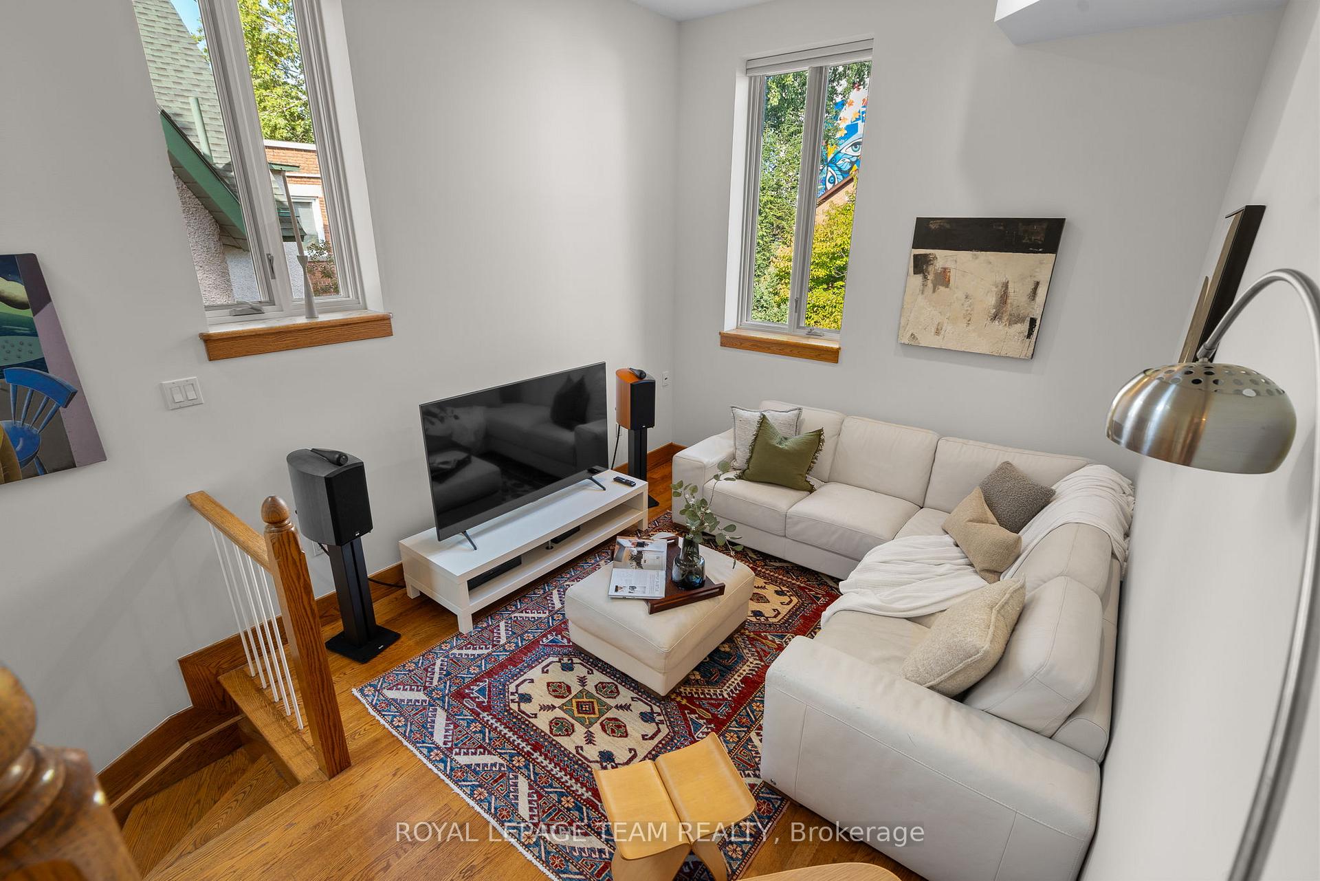Photo 23 of Unit A, 595 Besserer Street, Ottawa, Sandy Hill — HOMEH